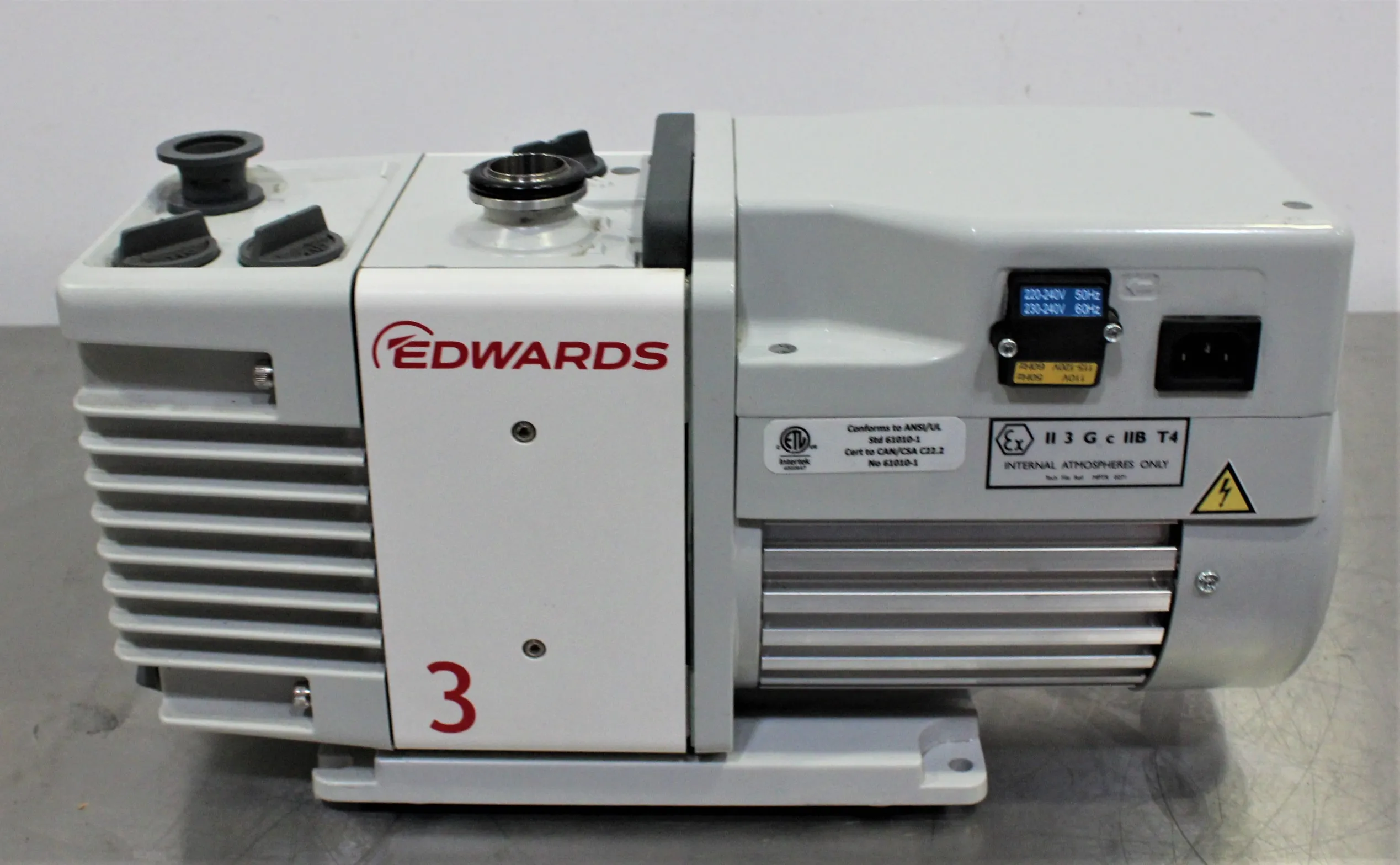 Edwards RV3 Finnigan Vacuum Pump