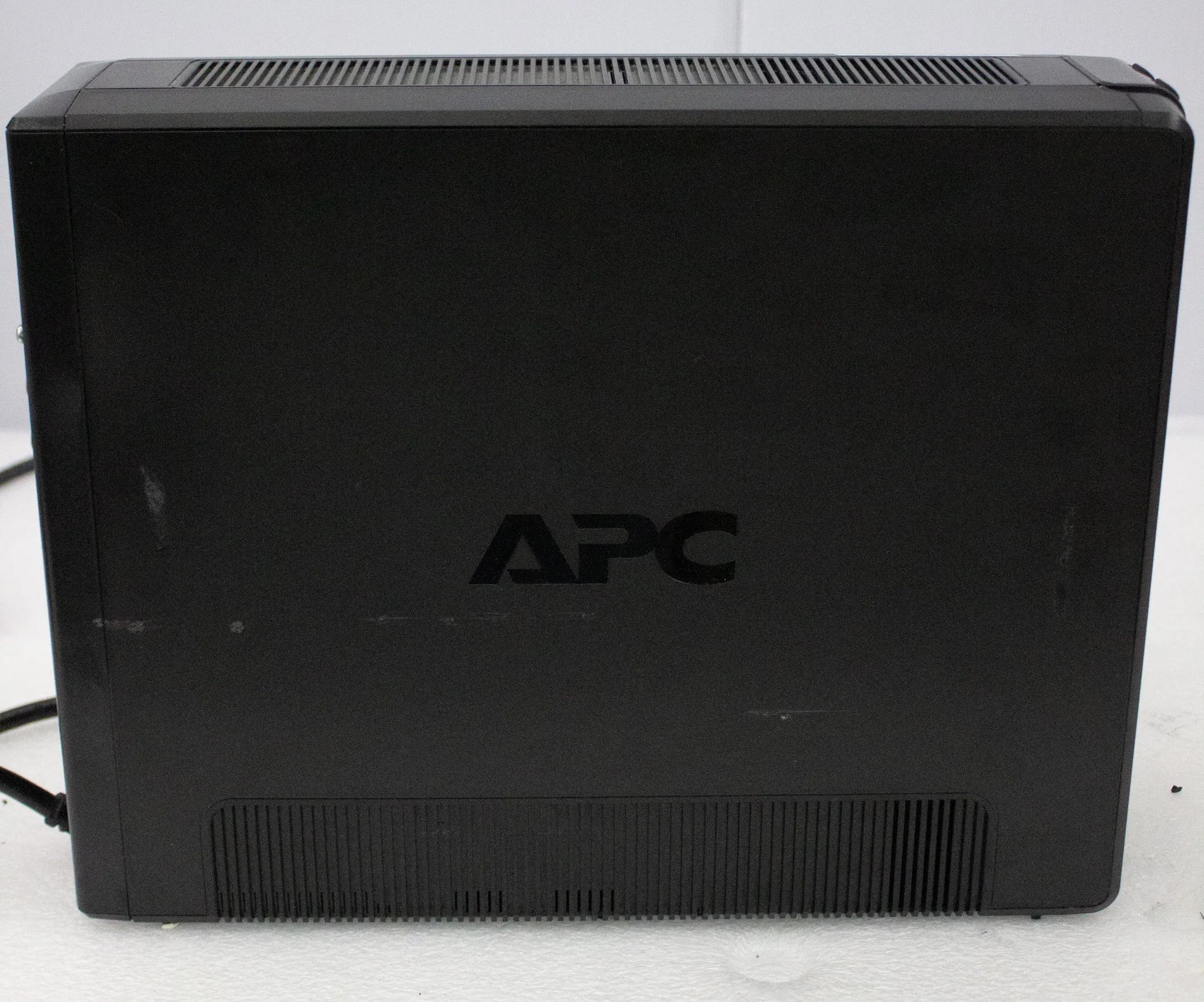 APC Back-UPS Pro 1500VA/865W Tower 120V 10x NEMA 5-15R Outlets