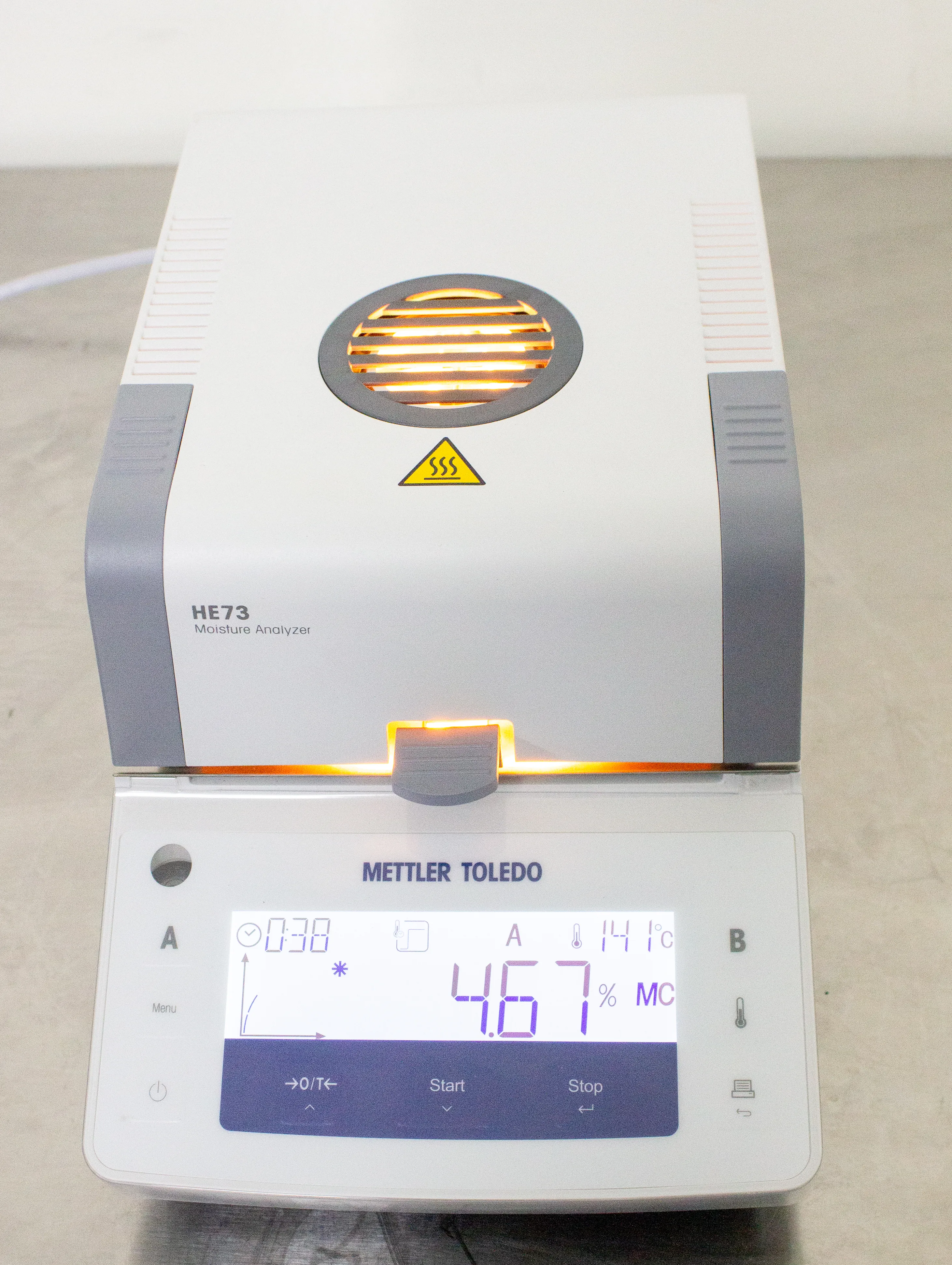 Mettler Toledo Halogen Moisture Analyzer Model HE73