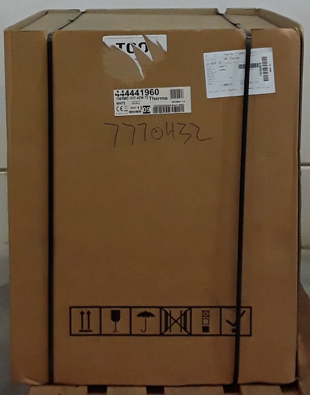 Thermo Fisher 151F-AEW-TS - ES Series Lab Freezer