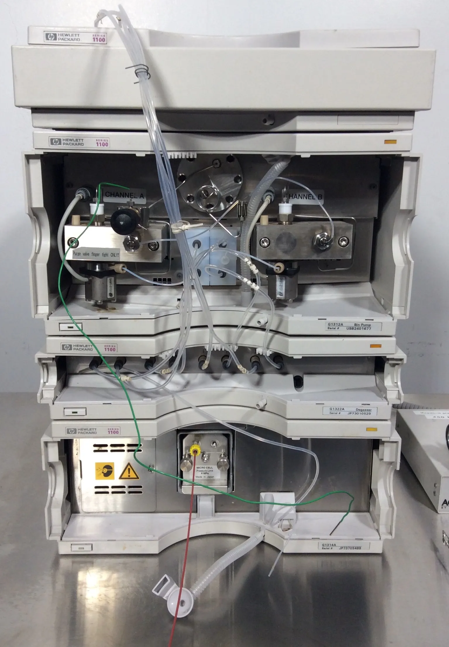 Hewlett Packard Series 1100 HPLC System