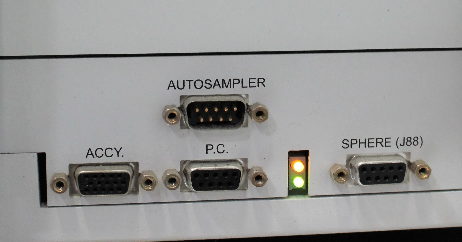 Perkin Elmer Lambda 35 UV-Visible Spectrophotometer