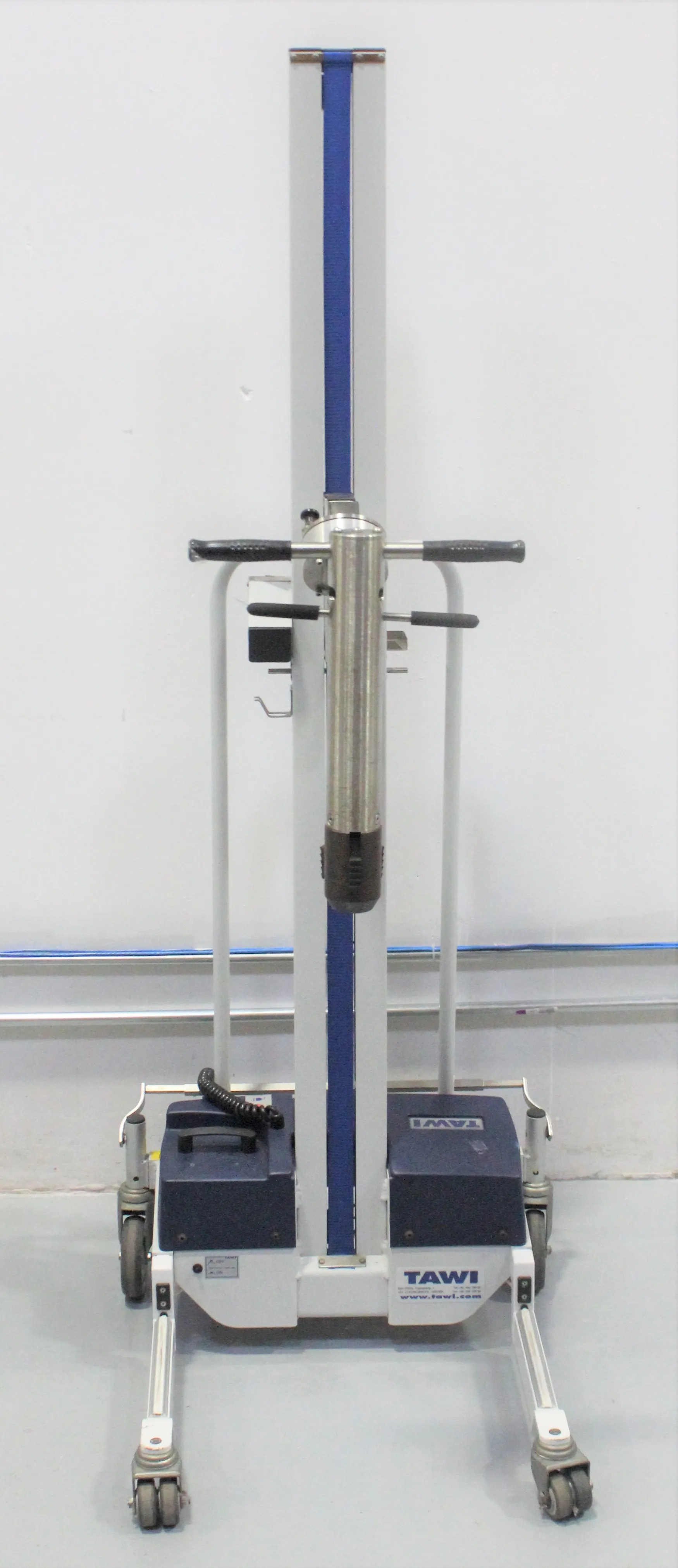 TAWI Pro 70 Ergonomic Lifting Trolley - Used Laboratory Equipment