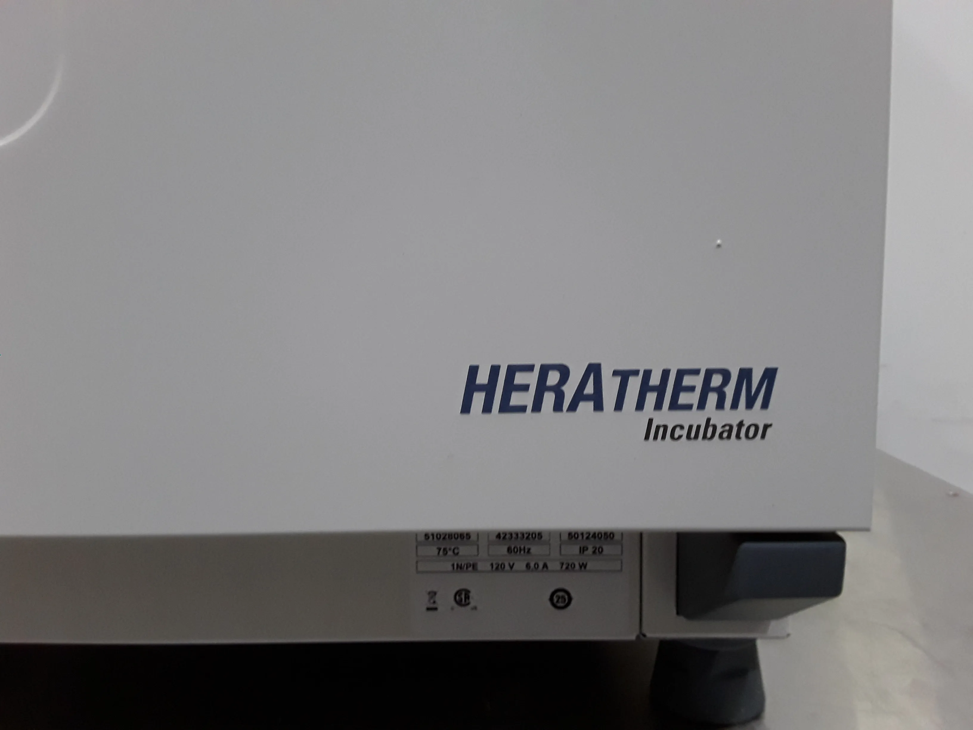 Thermo Heratherm iGS180 51028065 Gravity Convection Incubator 120V 60Hz US