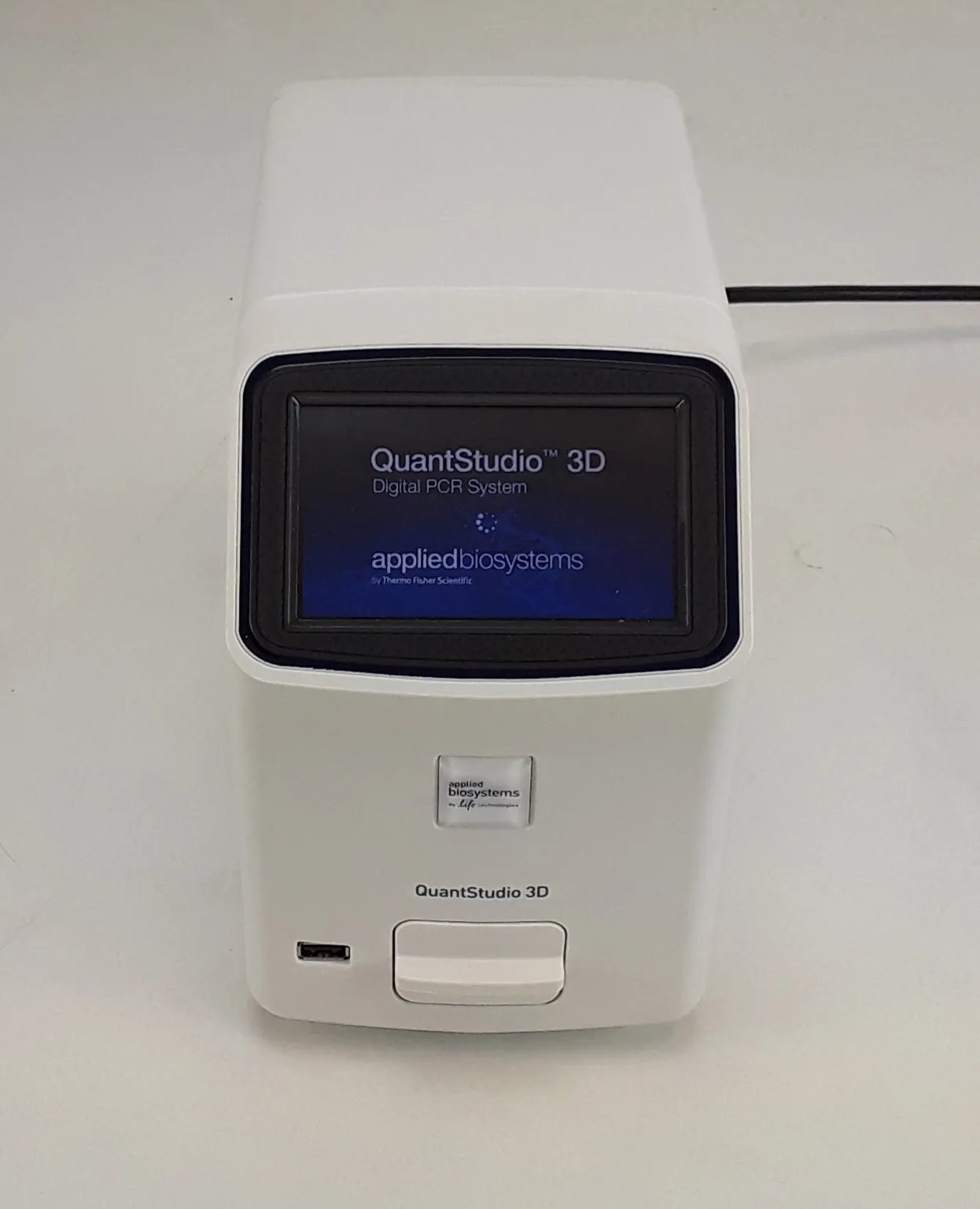 Applied Biosystems QuantStudio 3D Digital PCR System