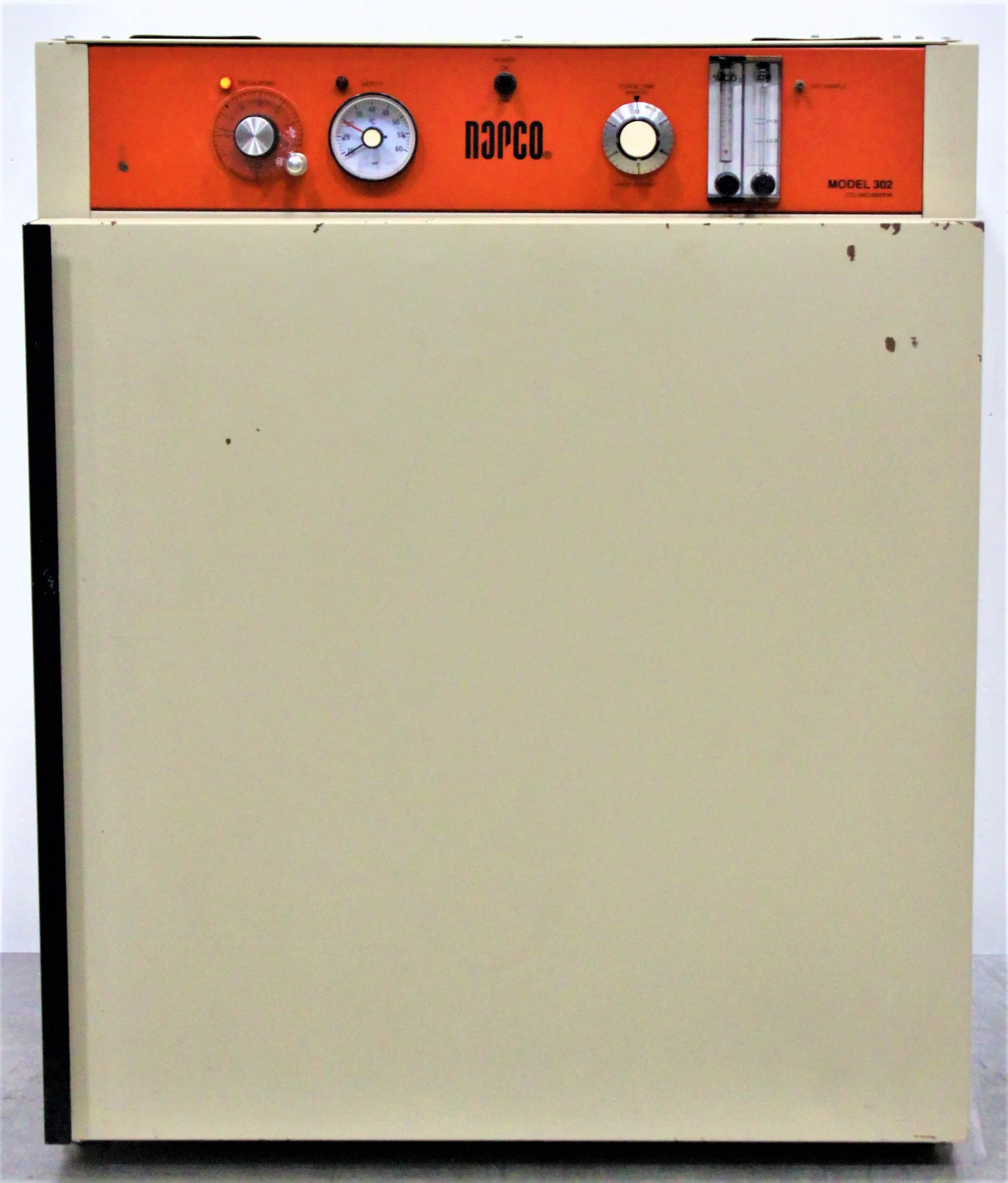 Napco 302 CO2 Incubator with Monitoring System and Safety Features