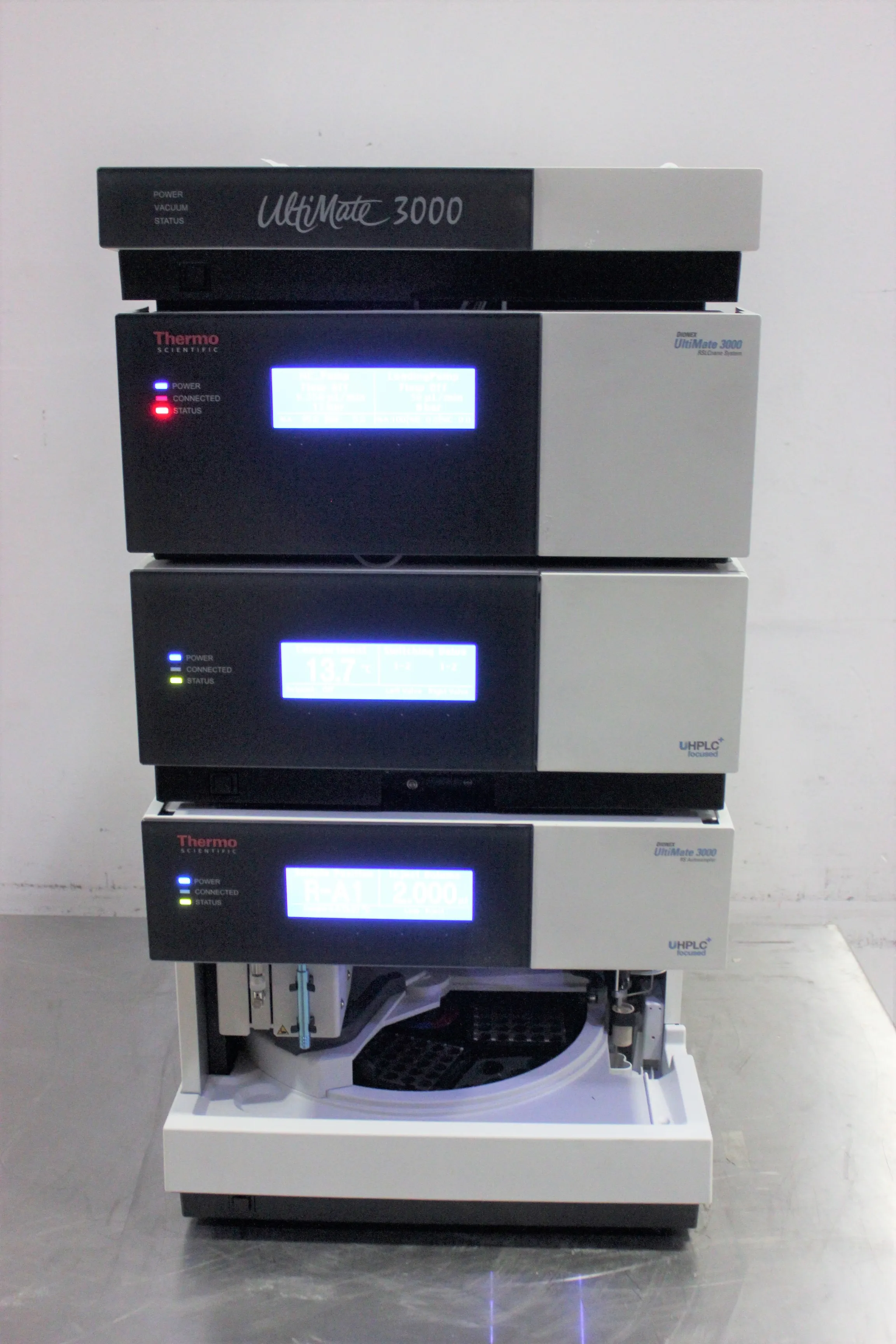 Thermo Scientific UltiMate NCS-3500RS Nano HPLC System with WPS-3000 TPL RS Injector