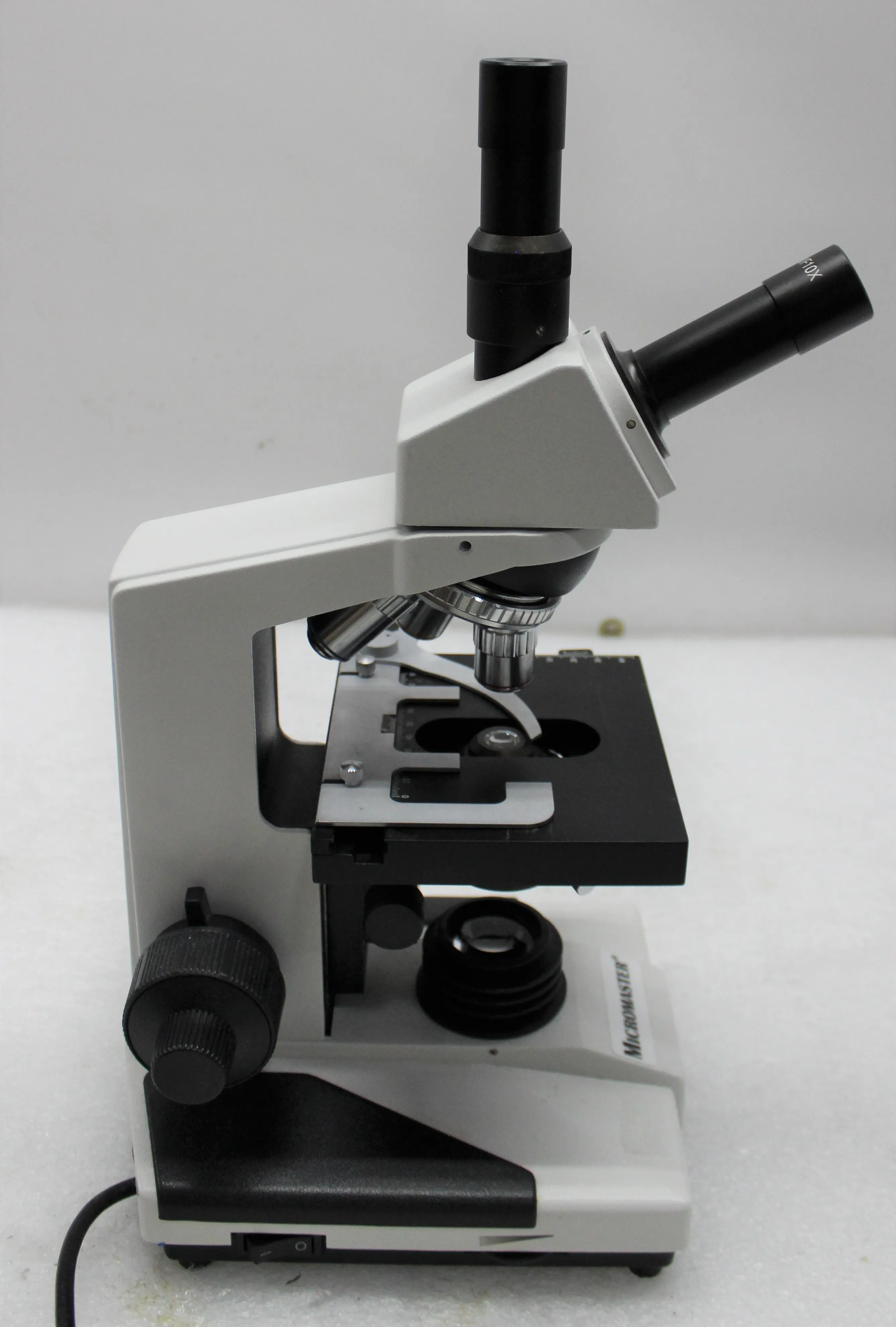 Fisher Scientific Micromaster Microscope