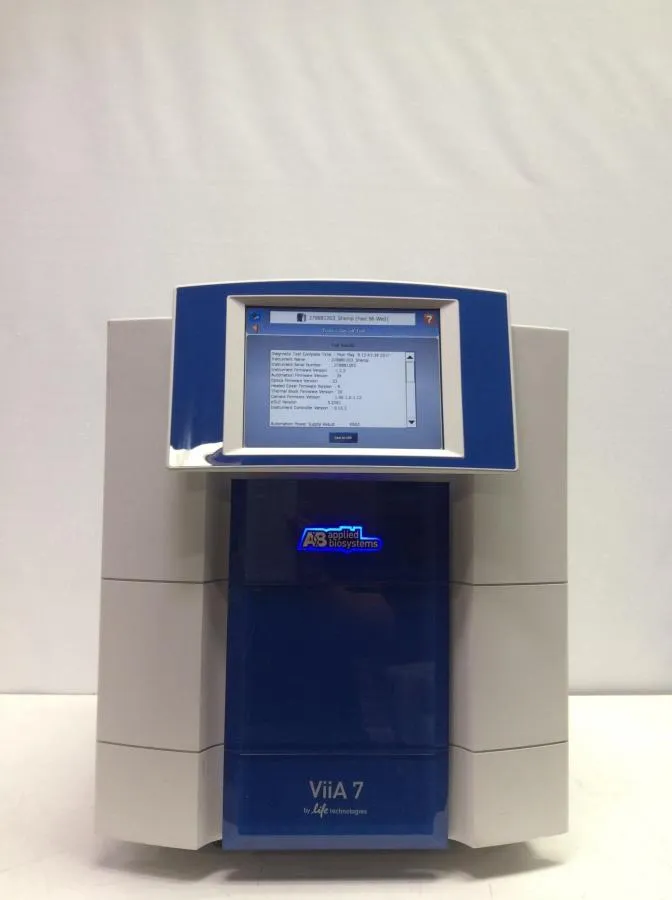 Applied Biosystems ViiA 7 Real-Time PCR System 4453552R with Accessories