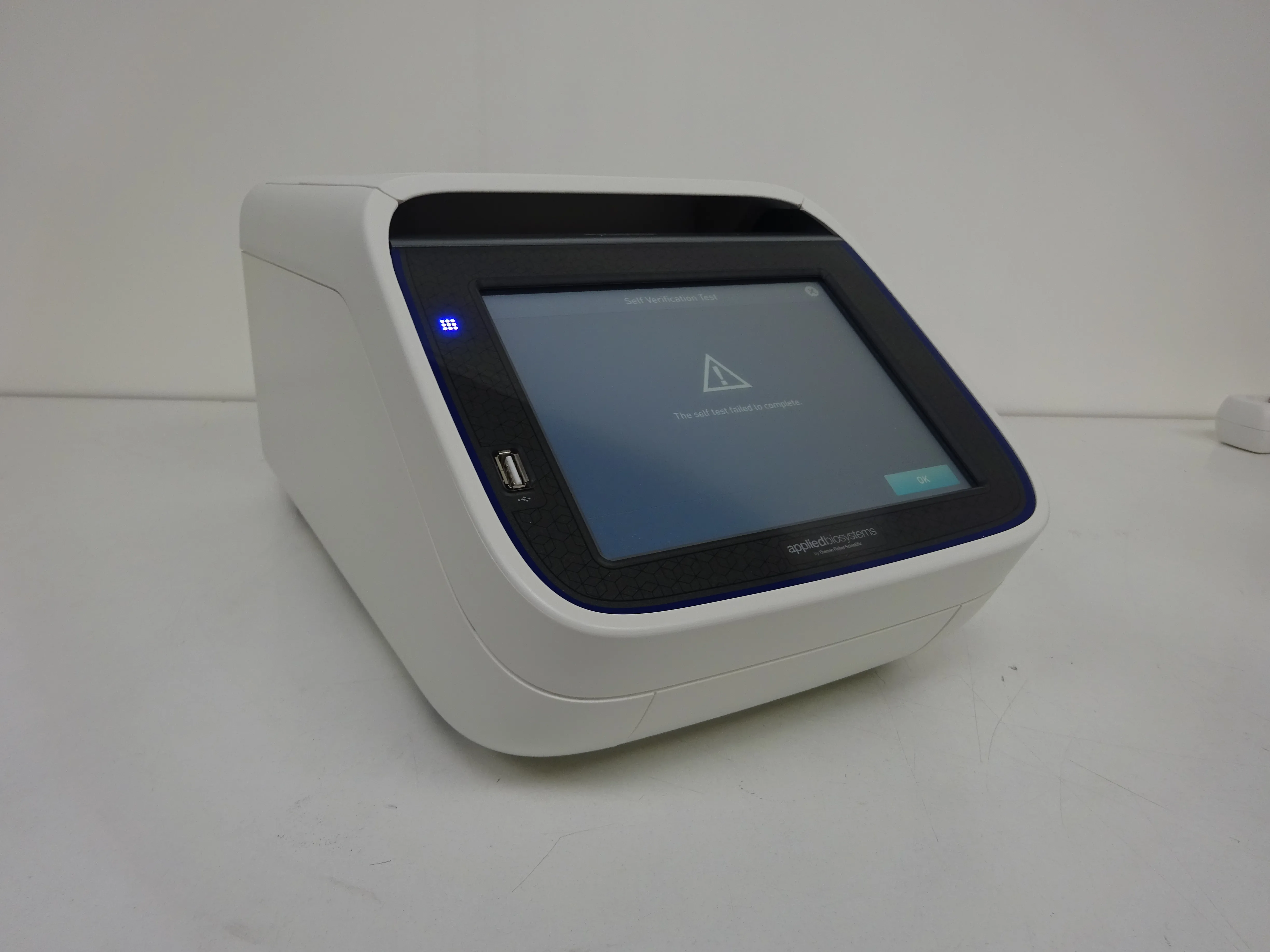 Applied Biosystems SimpliAmp Thermal Cycler A24812 PCR Molecular Biology