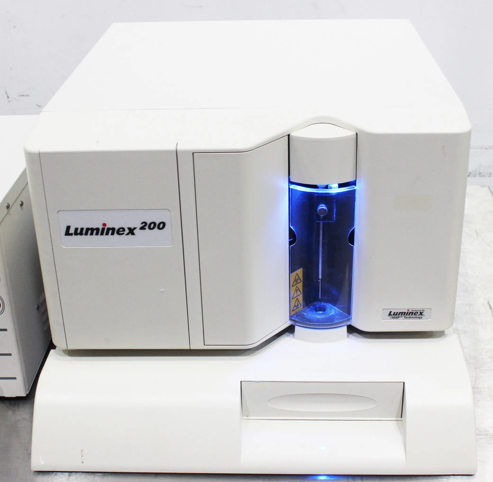 Luminex 200 Cell Analyzer by Luminex