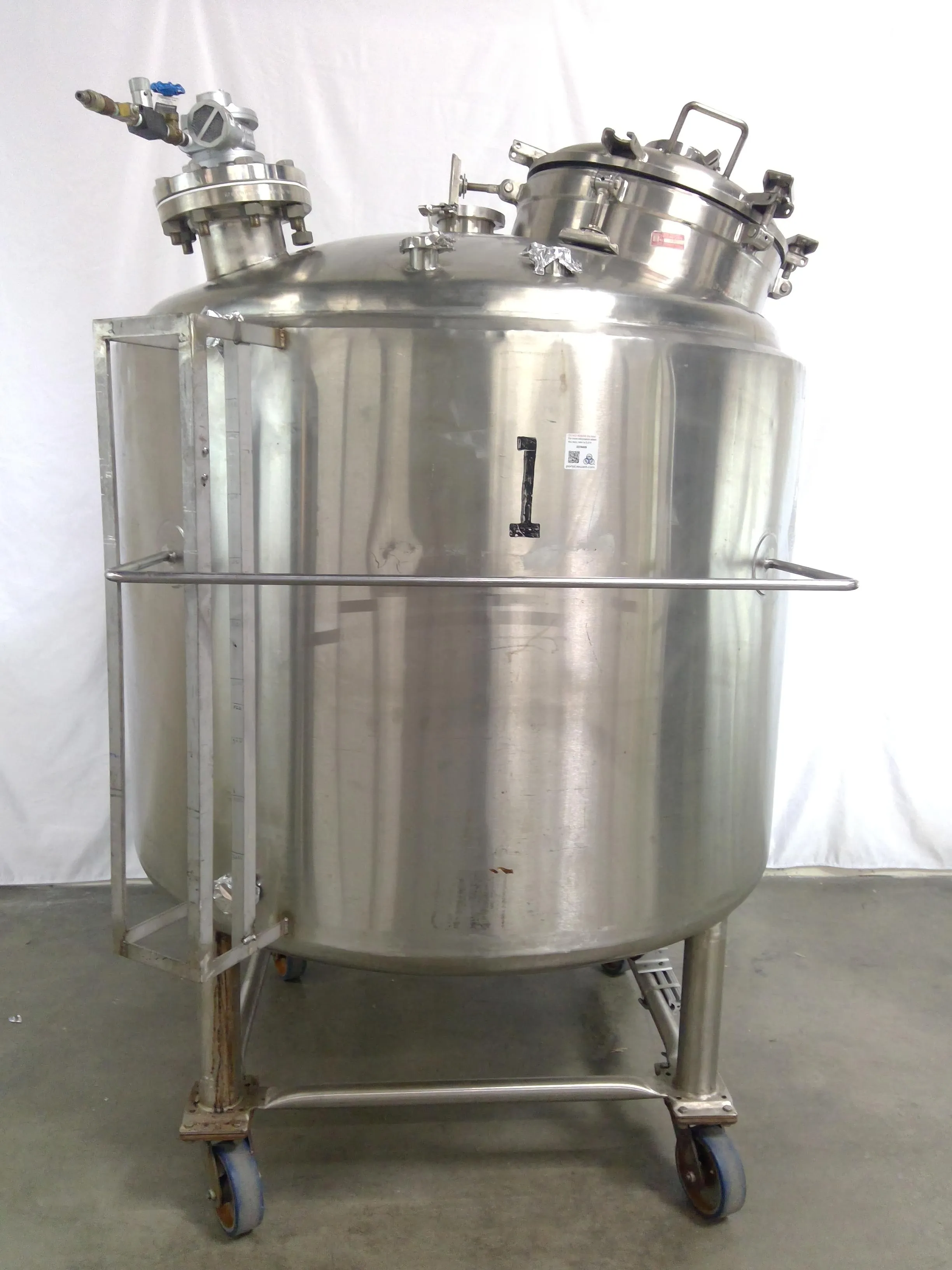 1200 Liter Mix Tank