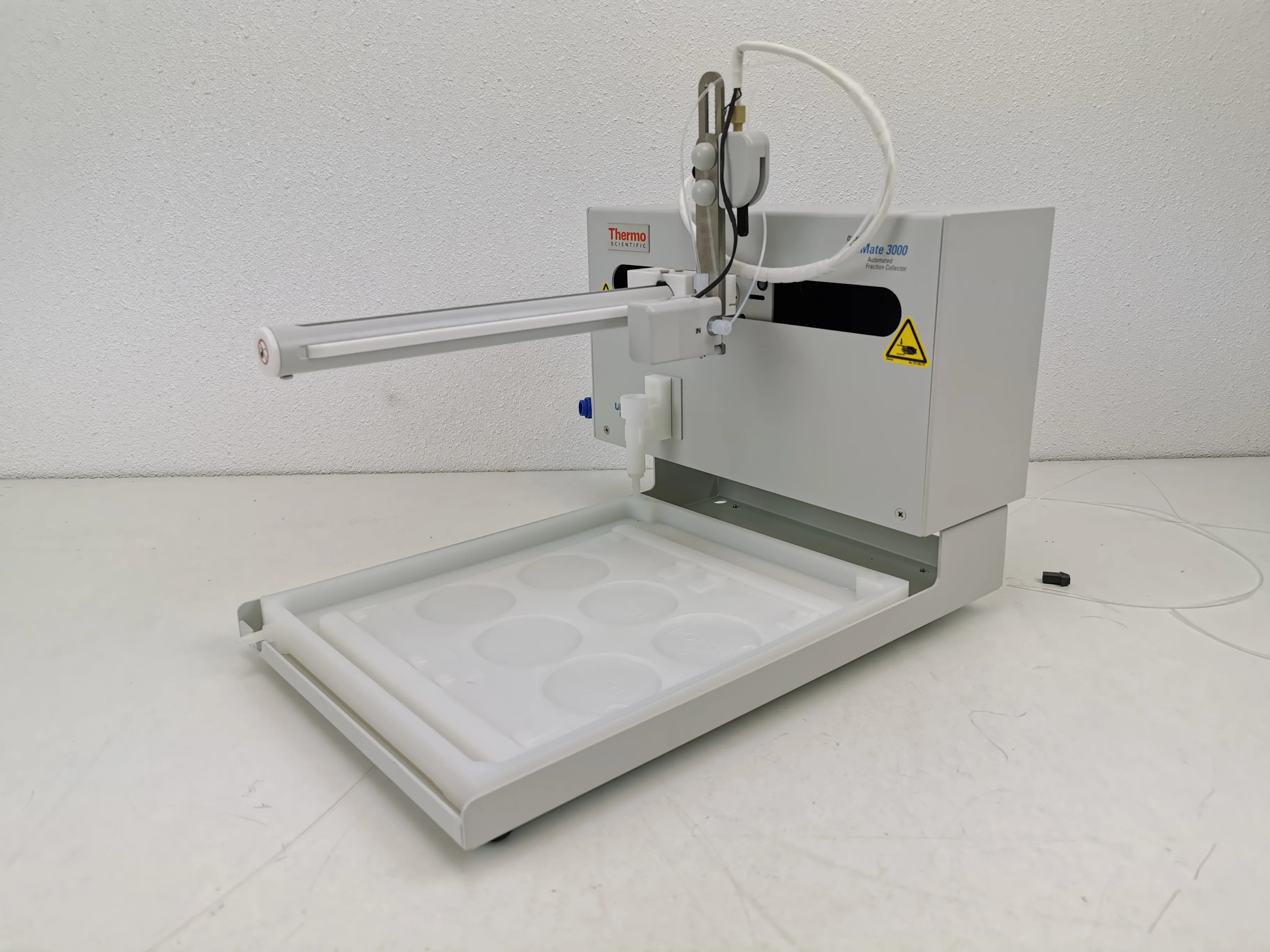 Thermo Scientific Dionex UitiMate 3000 Automated Fraction Collector