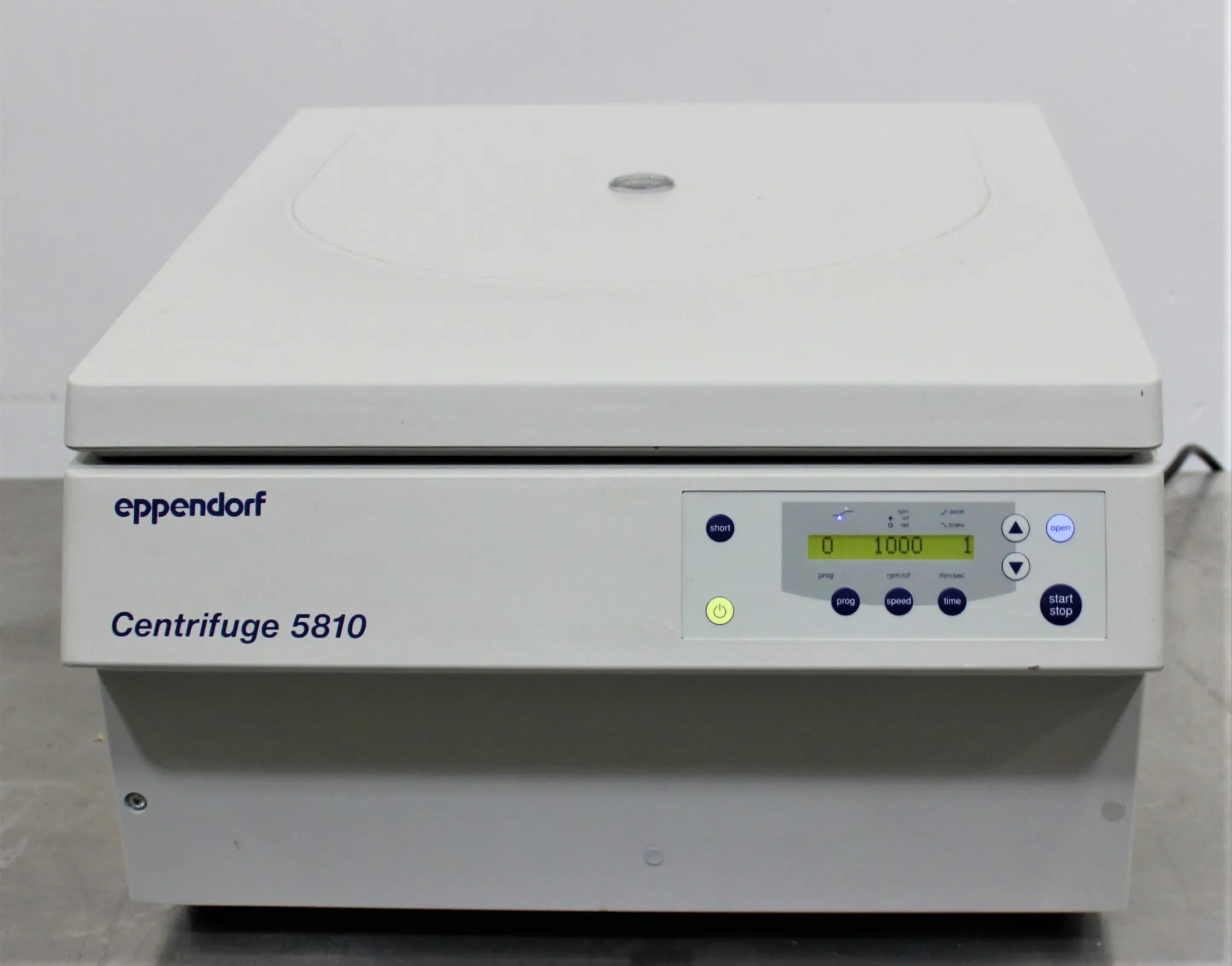 Eppendorf 5810 Benchtop Centrifuge