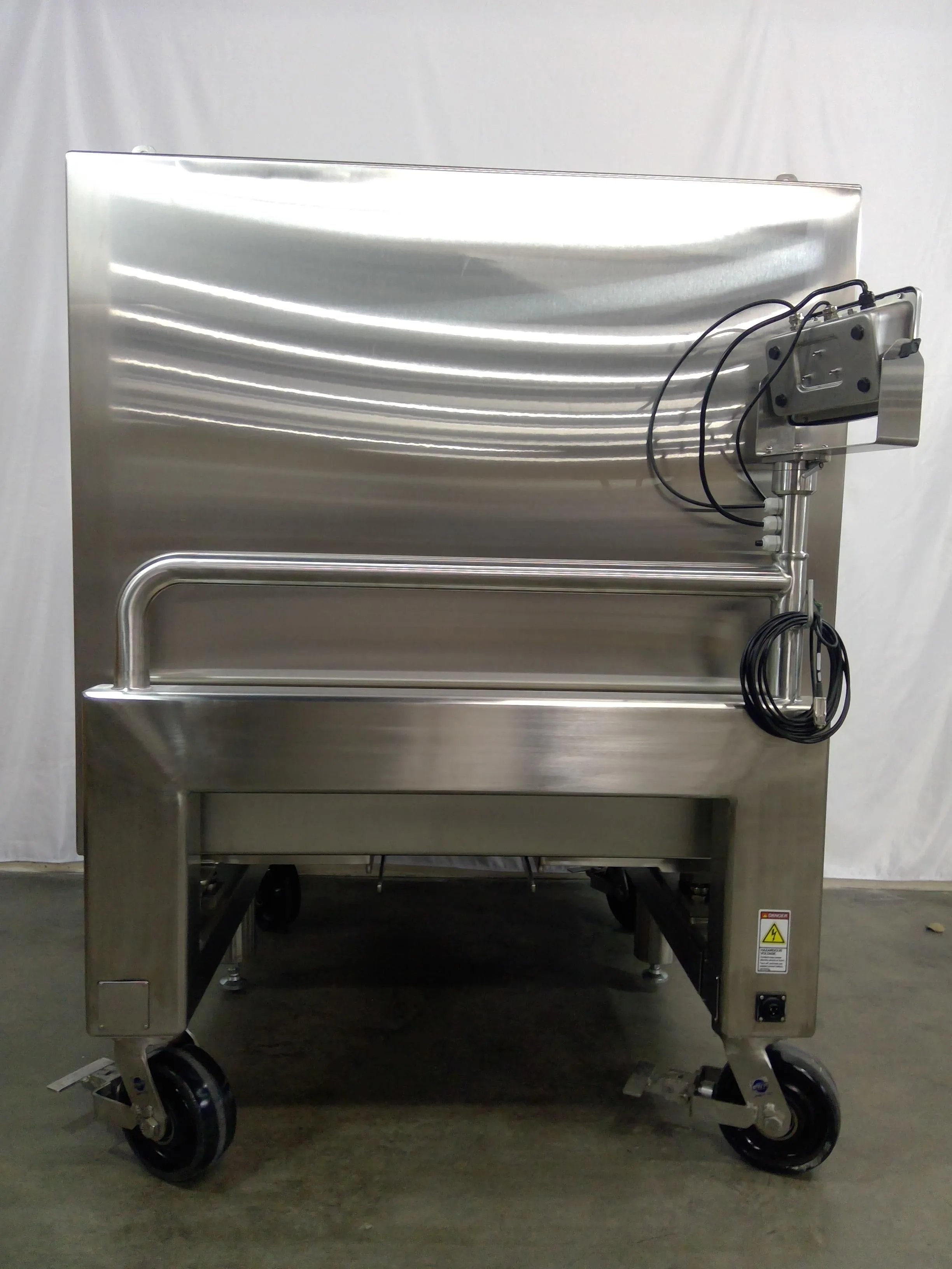 Pall LevMixer Magnetic Mixer LM100JCMAUS-B4A 2000Liter Single Use Mixing System