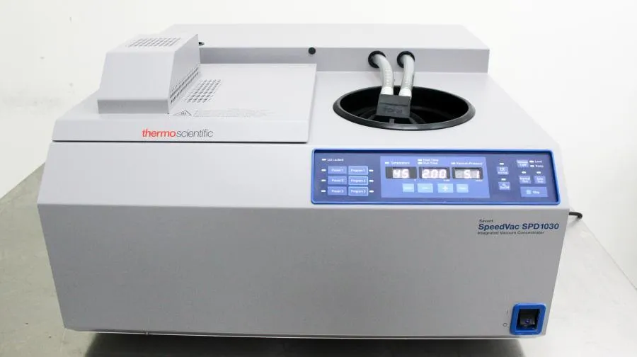 Thermo Scientific Savant Integrated SpeedVac SPD1030-115 Vacuum Concentrator