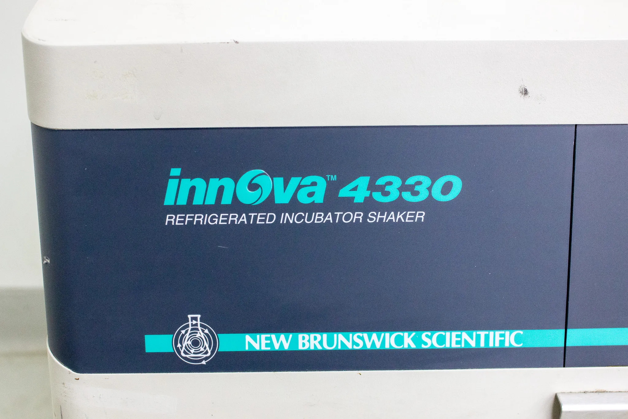 New Brunswick Innova 4330 Refrigerated Incubator Shaker, Used