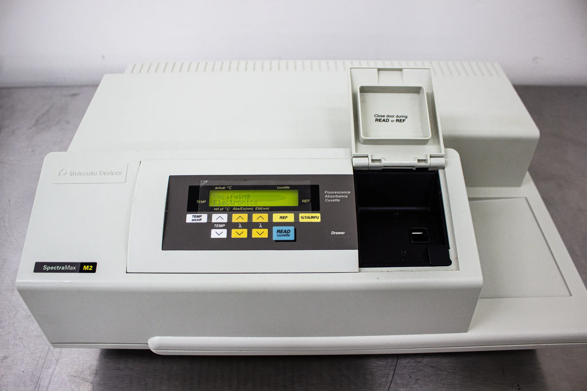 Molecular Devices SpectraMax M2 Dual-Mode Microplate Reader