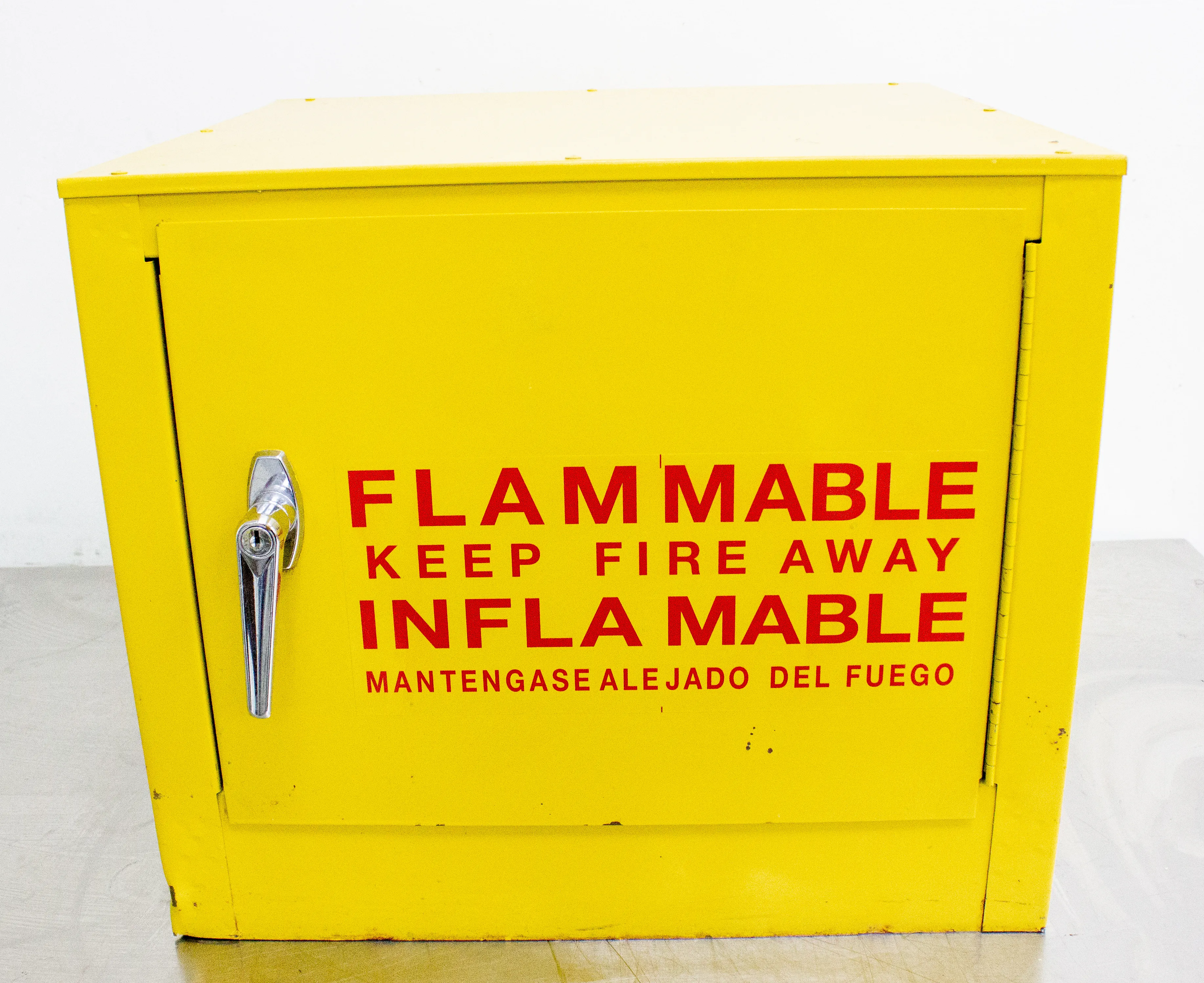 Flammable Storage Cabinet 20x20x18 in