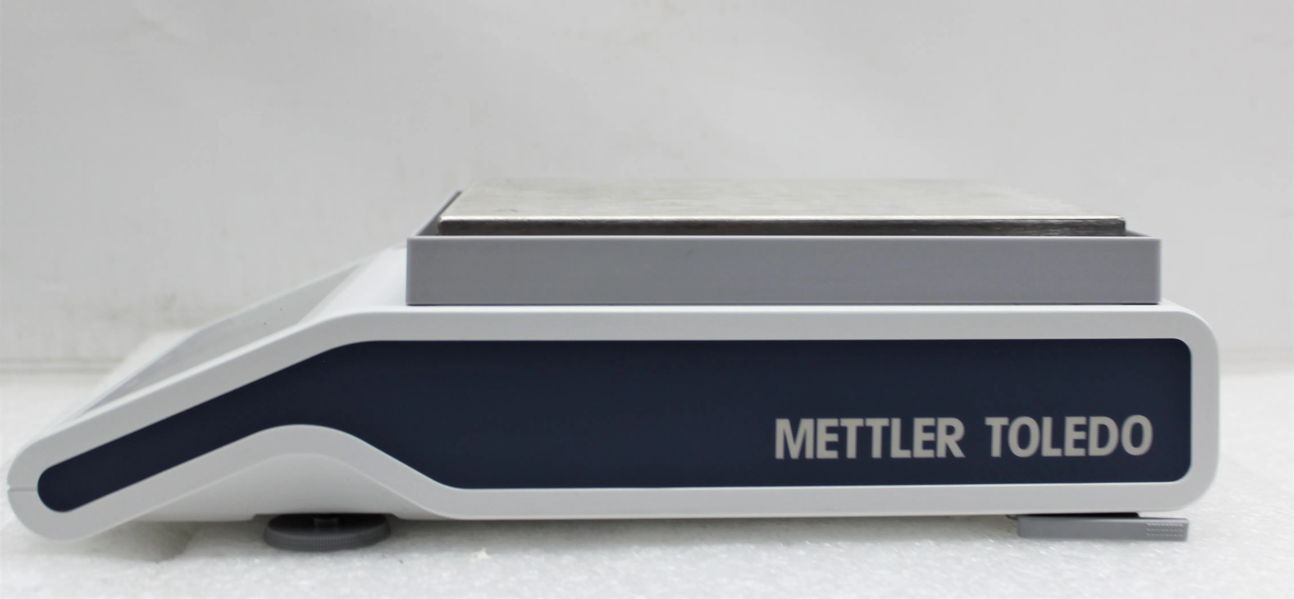 Mettler-Toledo MS4002TS/00 Bench Scale / Floor Scale