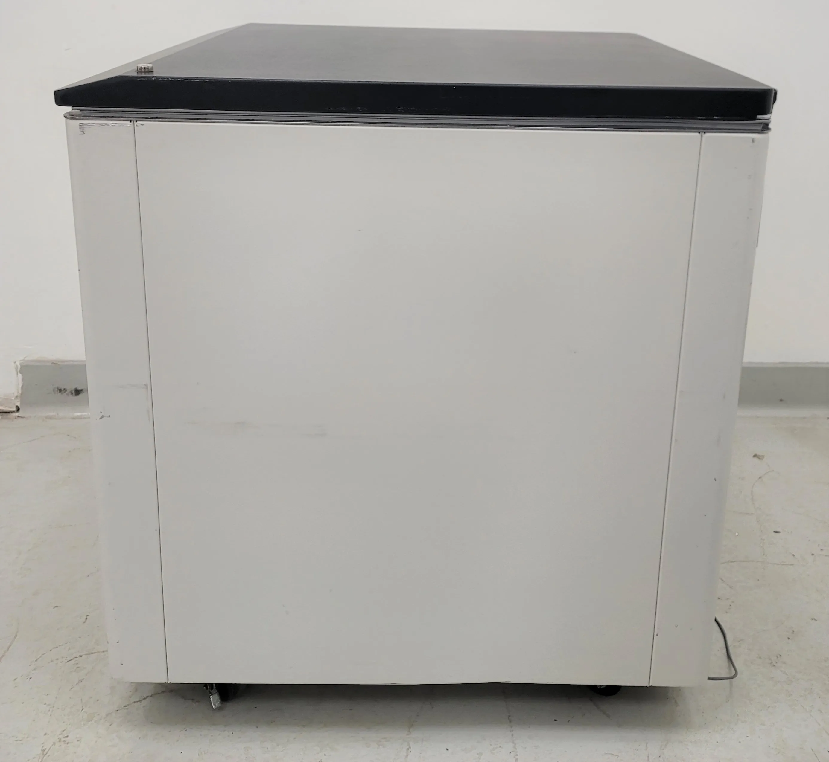 MVE 1400 Series Cryo-Preservation System