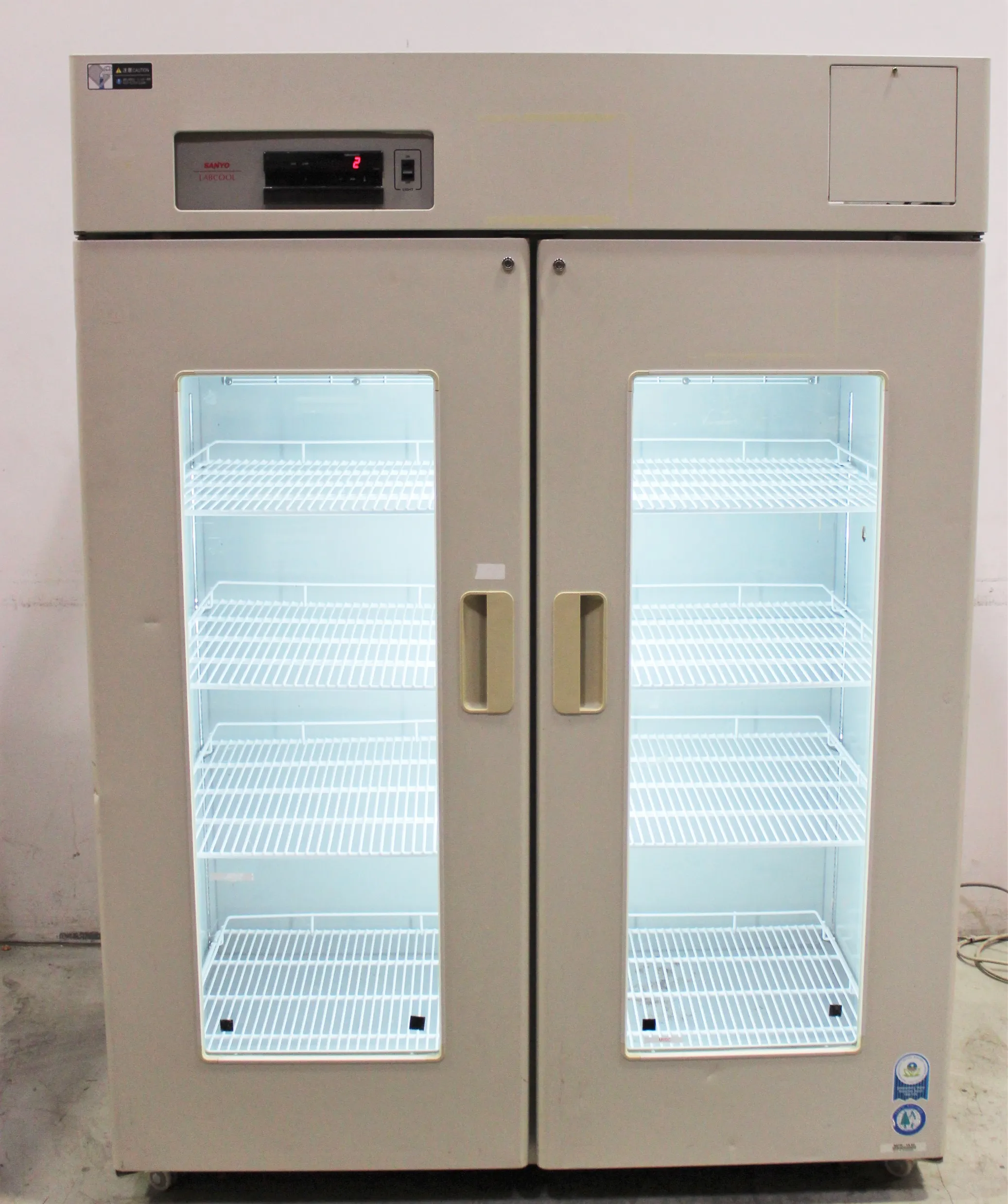 Sanyo MPR-1410 Pharmaceutical Refrigerator 48.4 cu. ft.