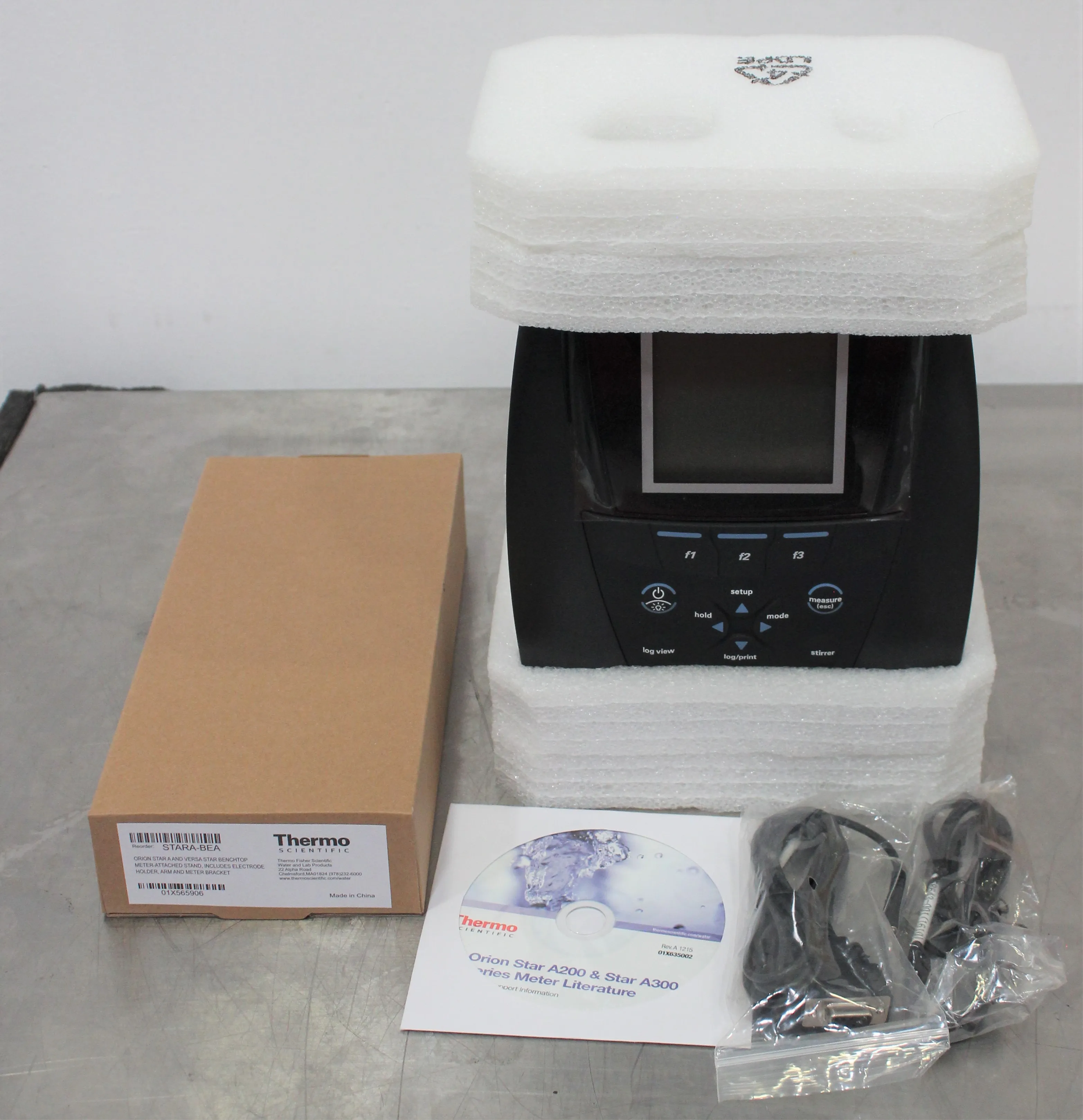 Thermo Scientific Orion Star A215 pH and Conductivity Benchtop Meter