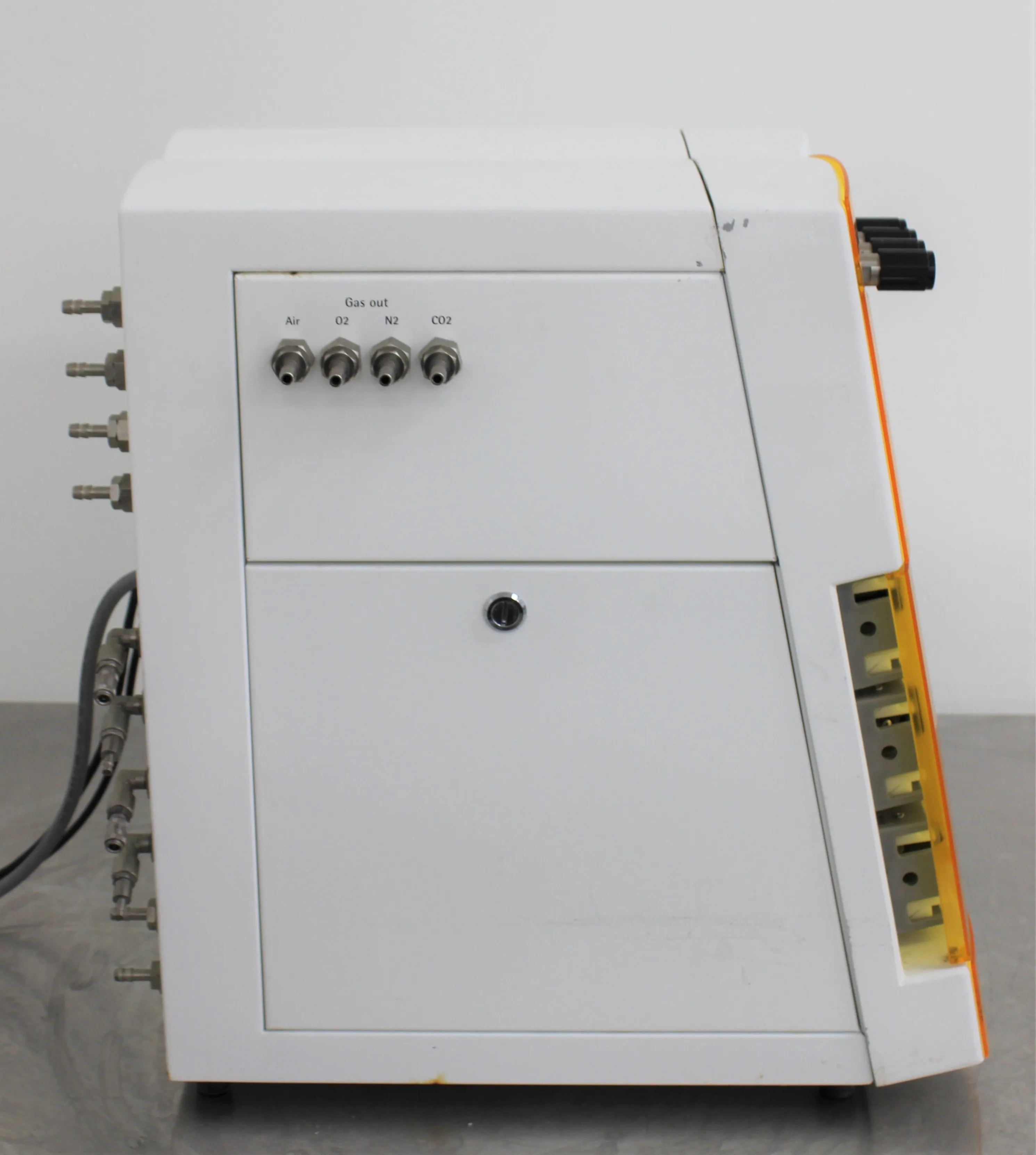 Sartorius Biostat A plus Bioreactor System 8843812