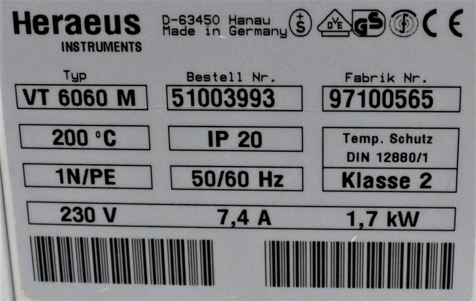 Heraeus Vacuum Oven Model M VT 6060 M with Jacket Heating - Used Lab Equipment