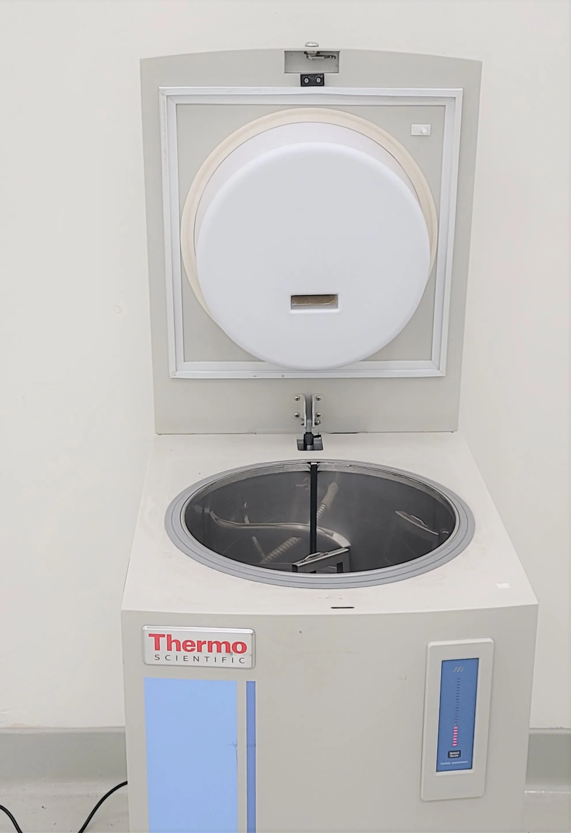 Thermo Scientific CryoPlus  Storage System Model 7400 - Used, 30-Day Warranty, 100% Parts and Labor