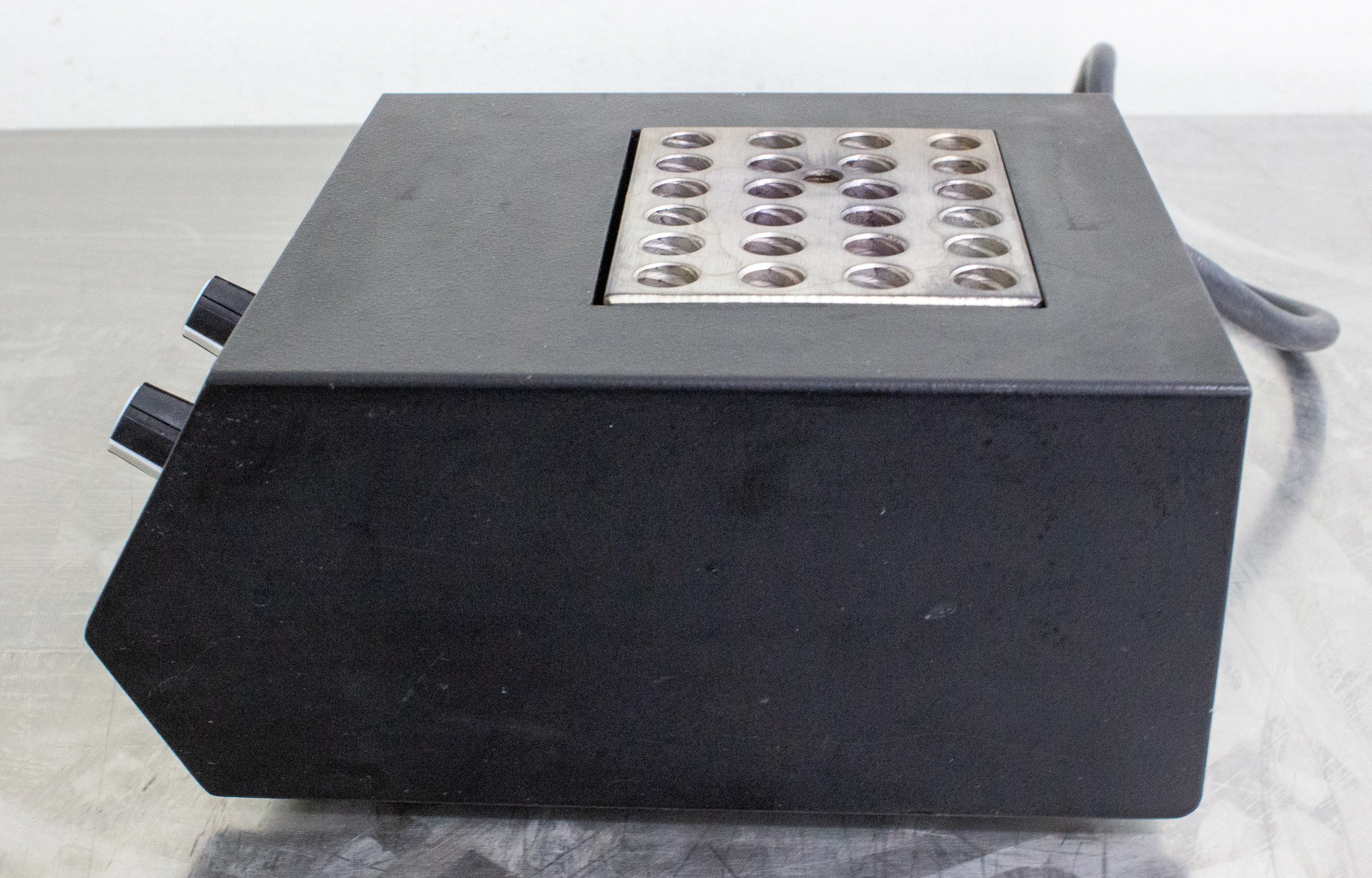 Lab-Line Equatherm Temp Blok Heater Model 137-455