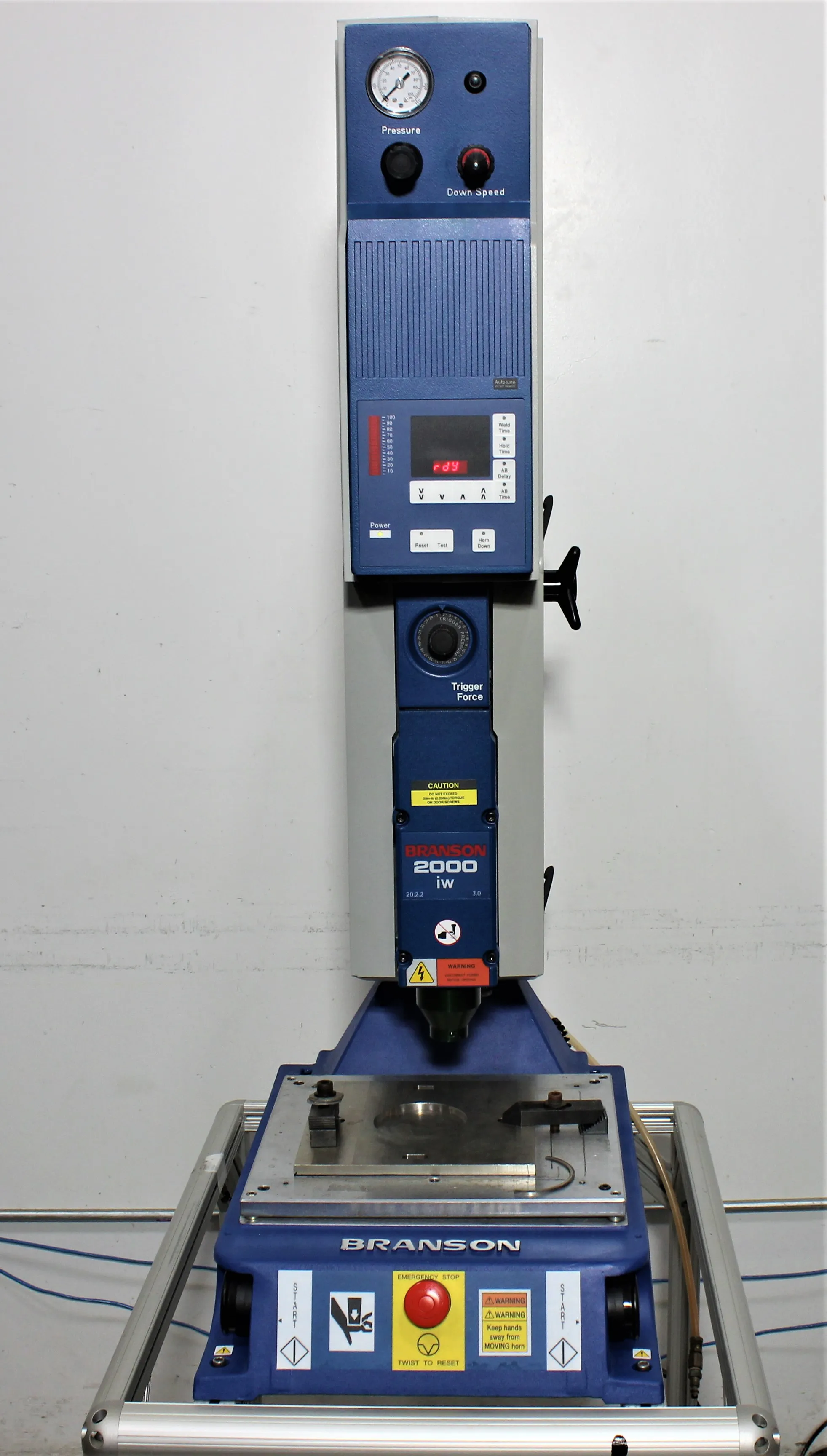 Branson 2000IW Integrated Ultrasonic Welder Class 2 Used 120V/220V WLB11061615