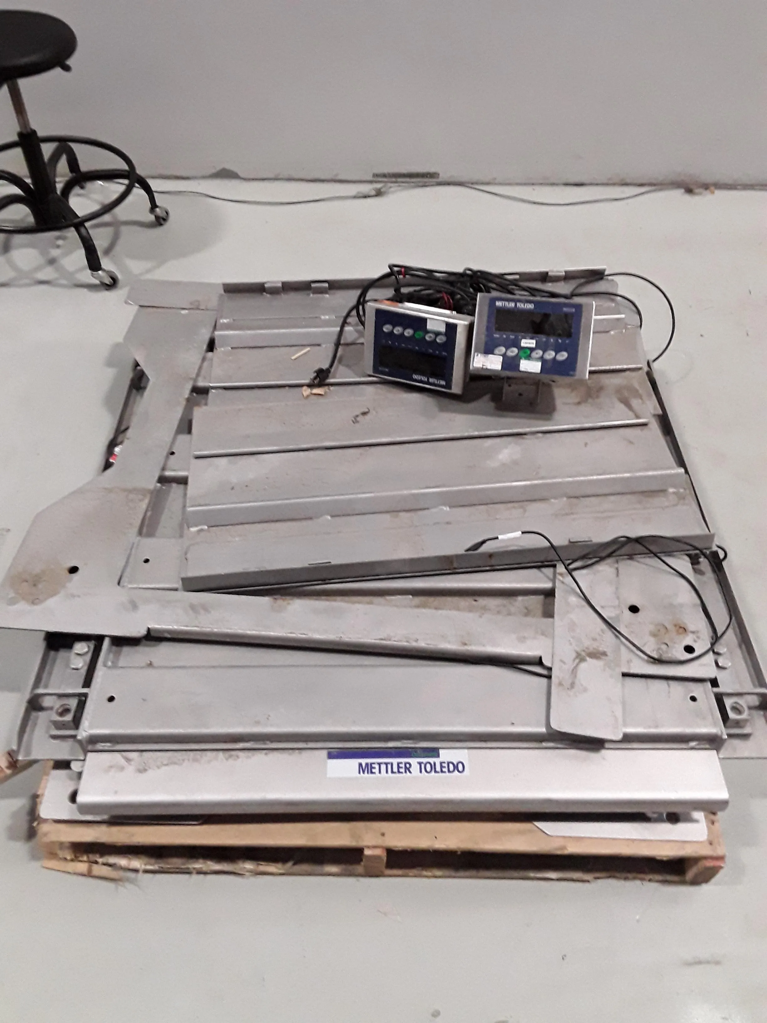 Mettler-Toledo IND226 Floor Scale