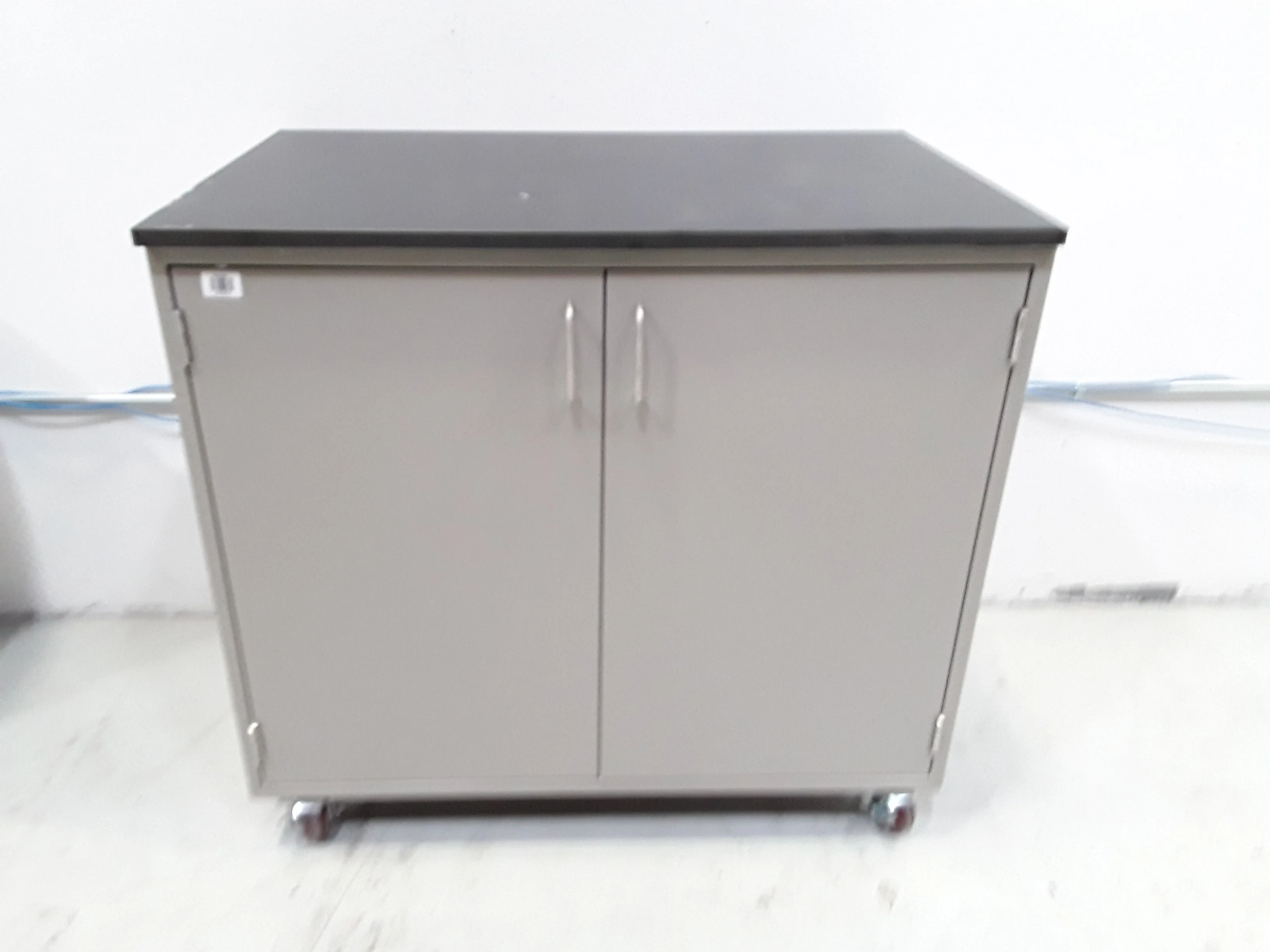 Used Hanson Lab Rolling Casework Cabinet