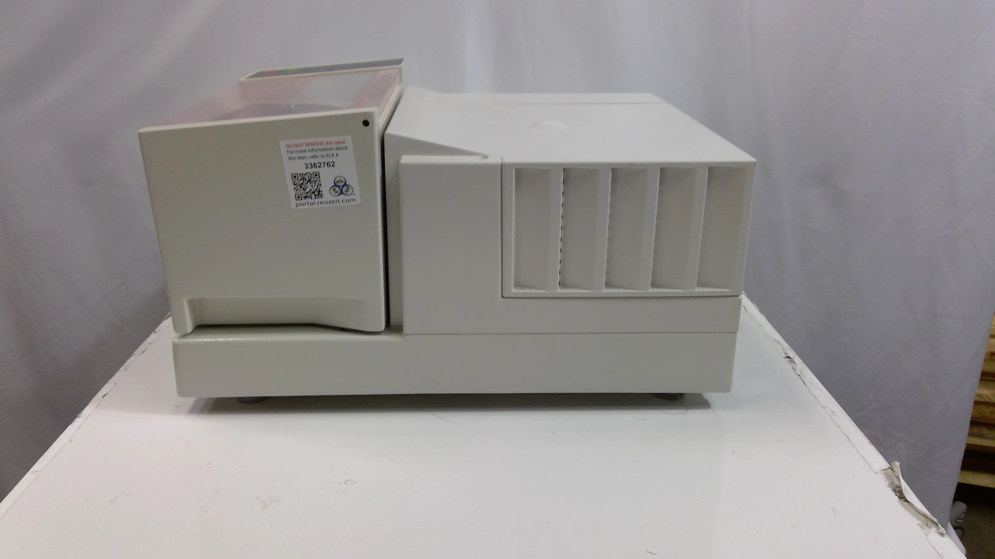 BUCHI NIRFlex N-500 FT-NIR Spectrometer