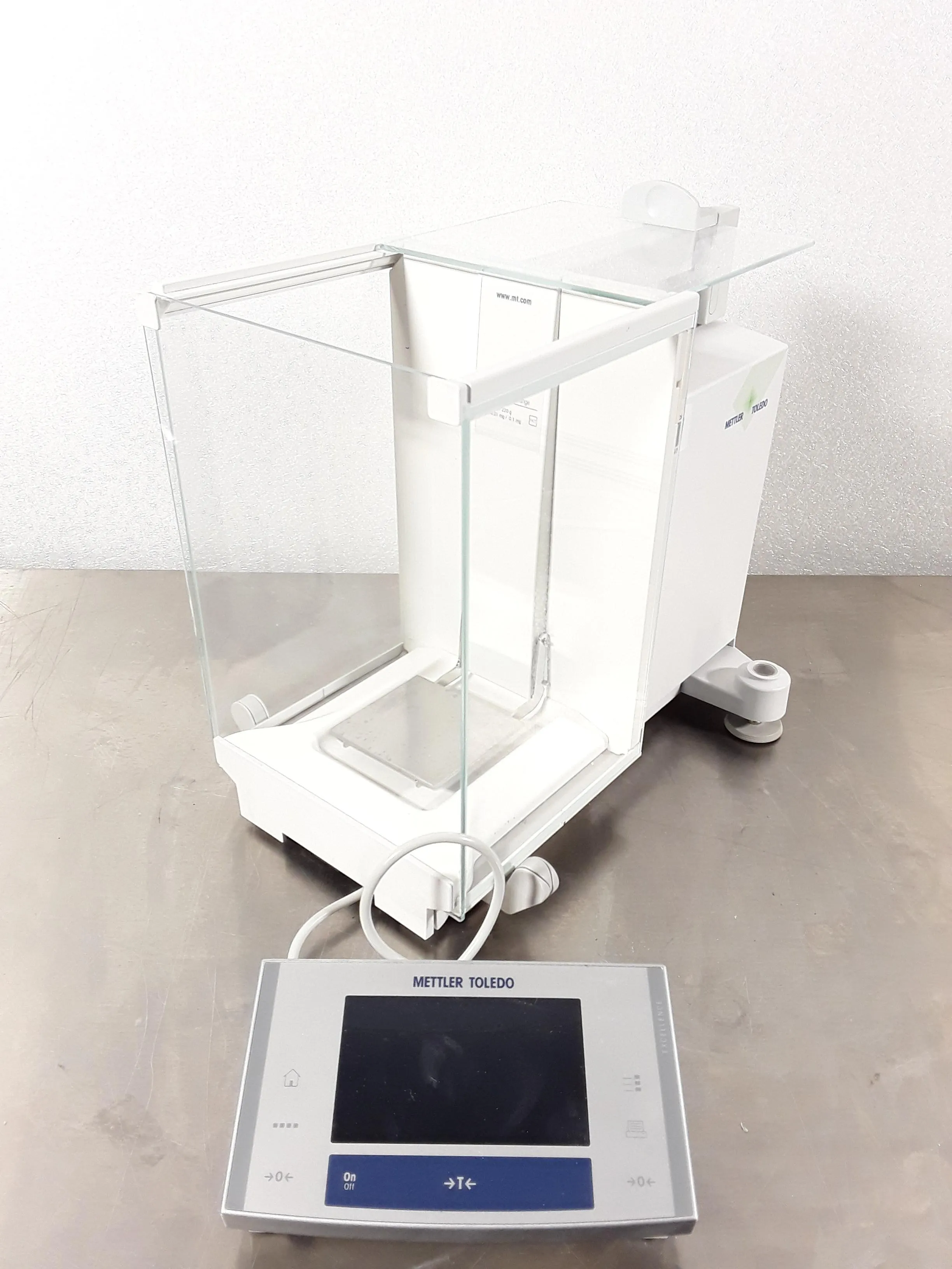 Mettler Toledo Excellence XS205DU Analytical Balance