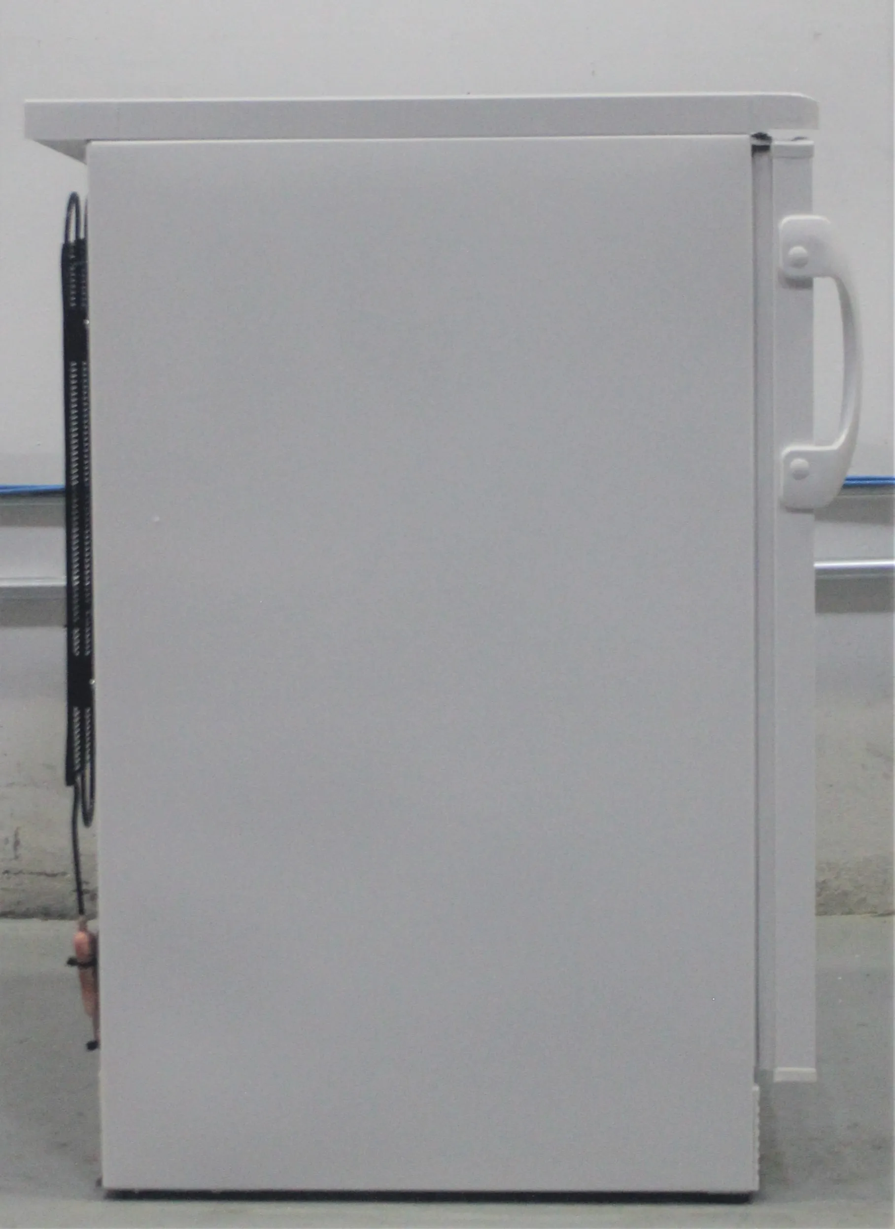 MVE 800 Series -190C Cryogenic Freezer