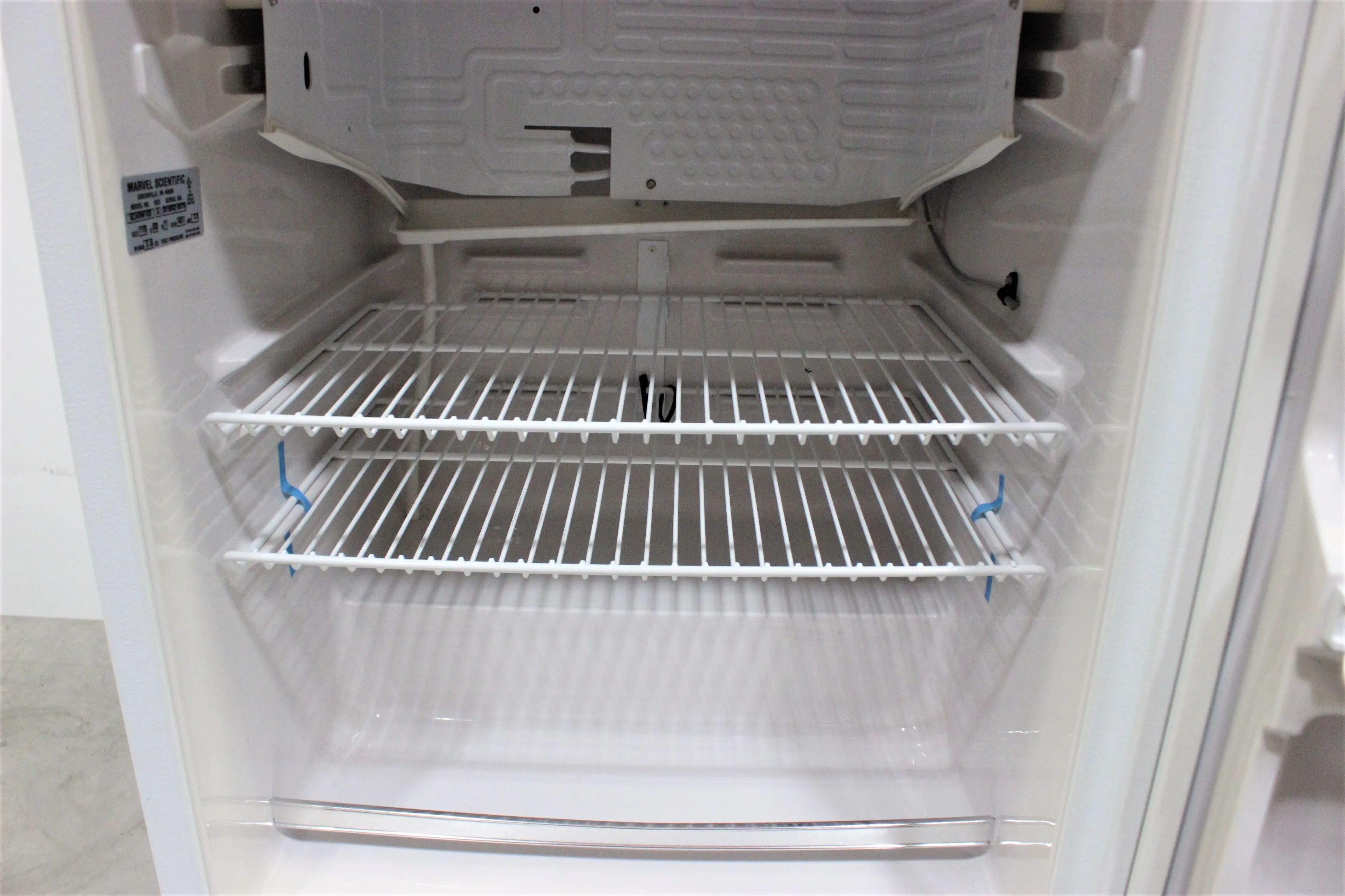 MARVEL scientific 6CARM100 Refrigerator - Used