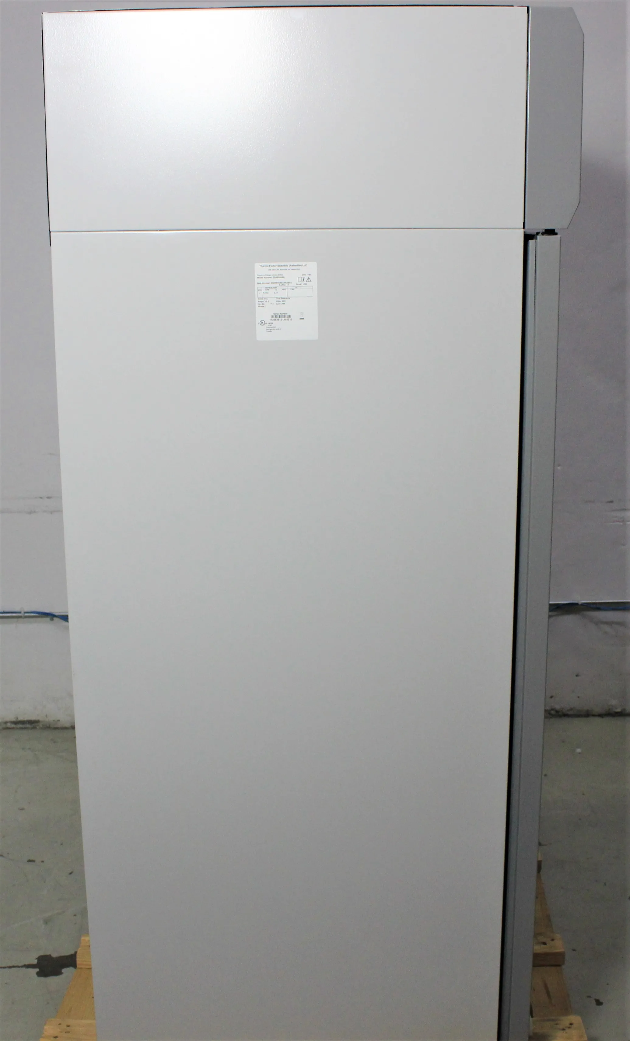 Thermo Fisher Scientific TSX5005SA High-Performance Lab Refrigerator