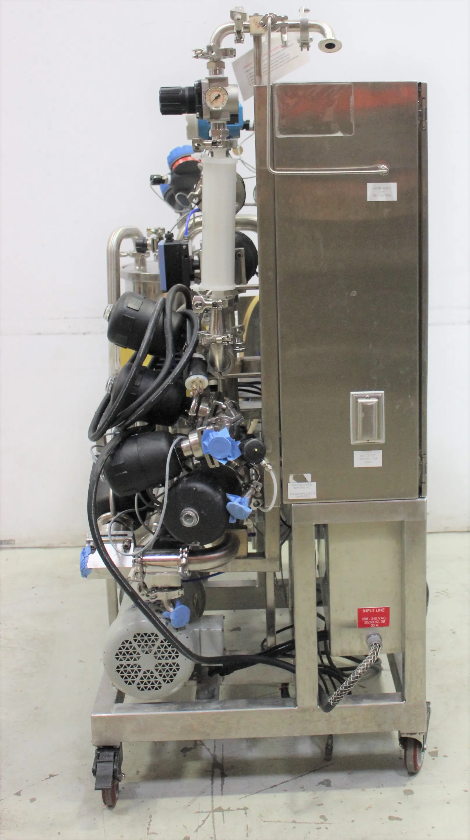 Used AlphaBio Inc. ABS0094-SYS-01B CIP Skid 230V 50Hz/60Hz Class 3 - Service