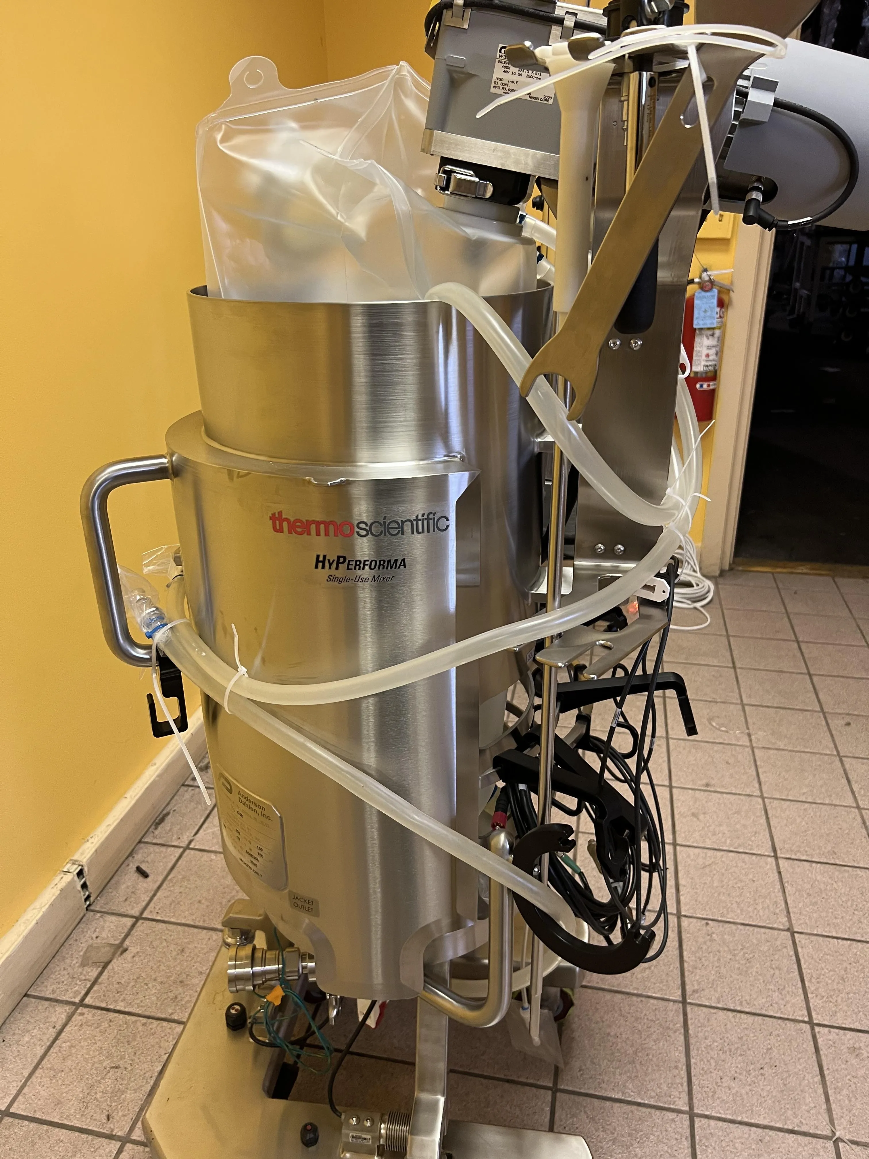 Thermo Fisher HyPerforma Single Use Mixer