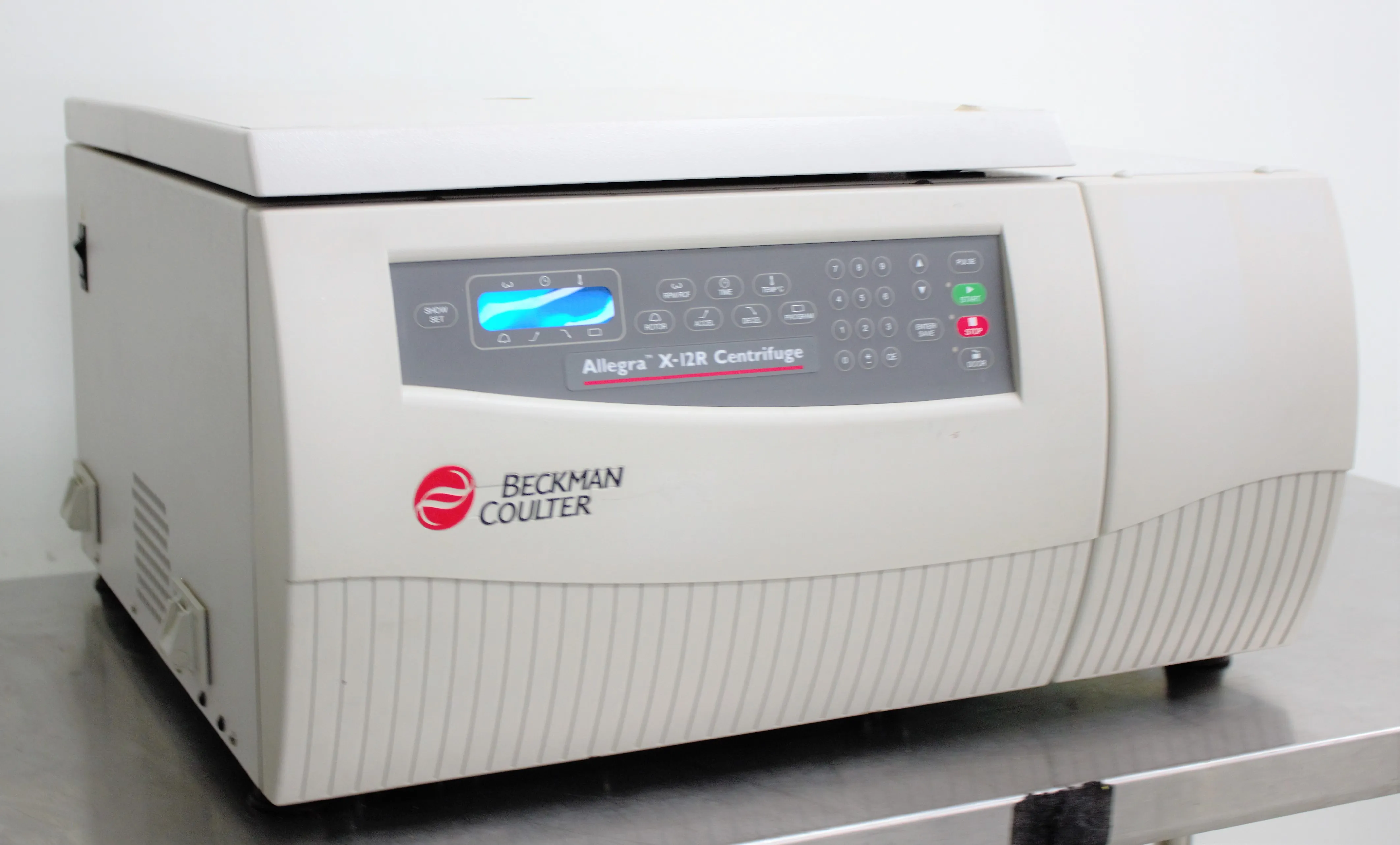 Beckman Coulter Allegra Centrifuge X12R Refrigerated Benchtop Centrifuge with SX4750 Swinging-Bucket Rotor