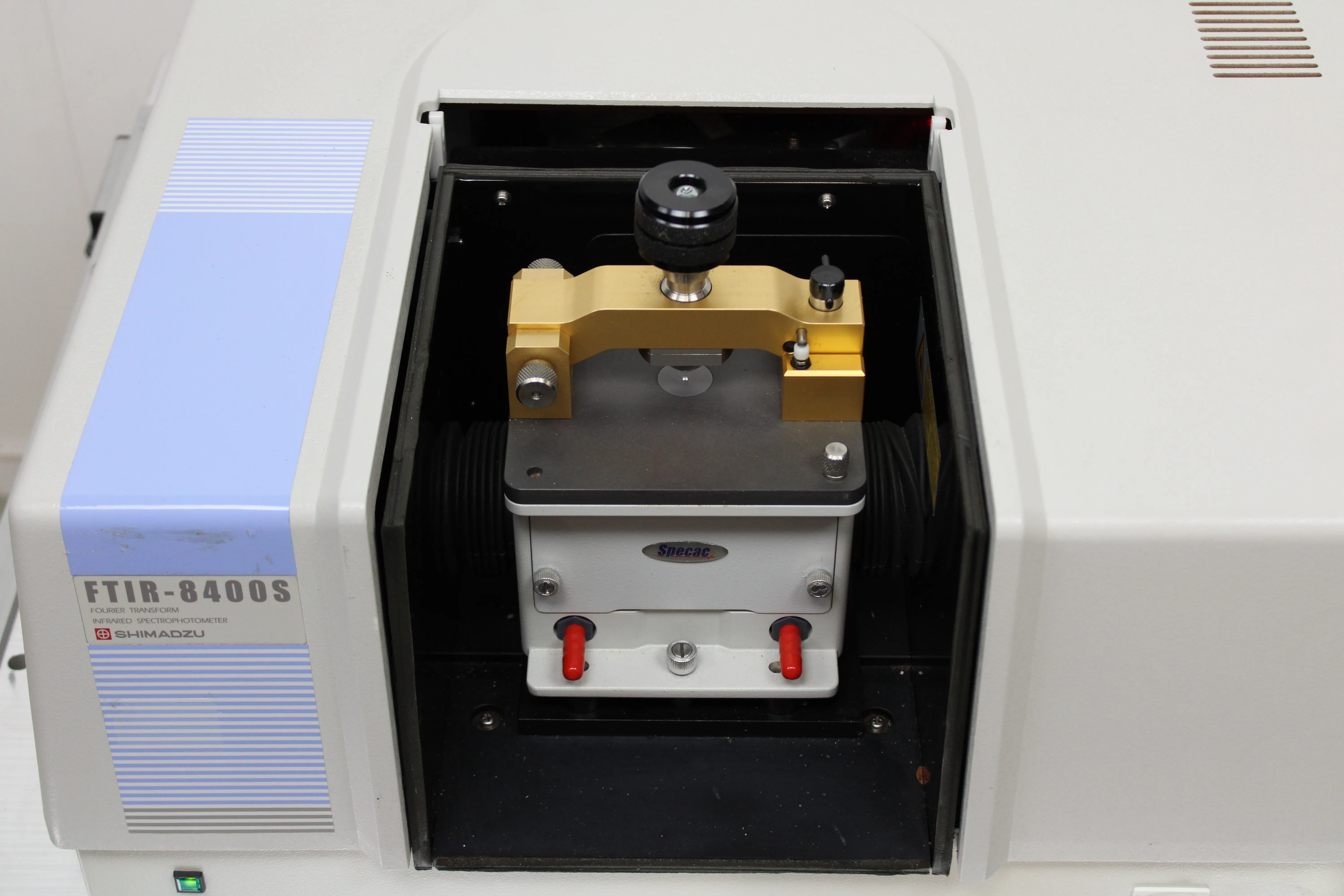 Shimadzu FTIR-8400S Spectrometer and IRsolution Software - Used Laboratory Equipment