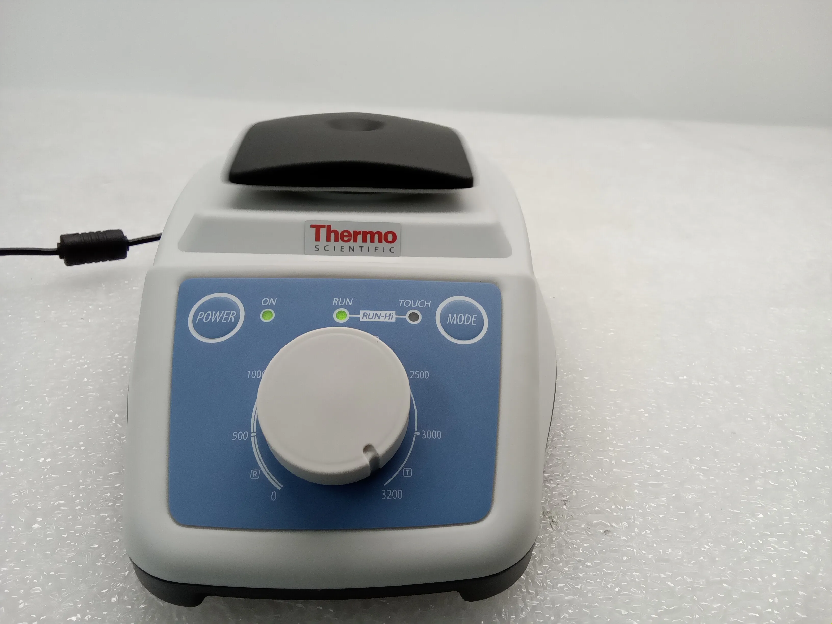 Thermo Fisher LP Vortex Mixer Used Lab Equipment