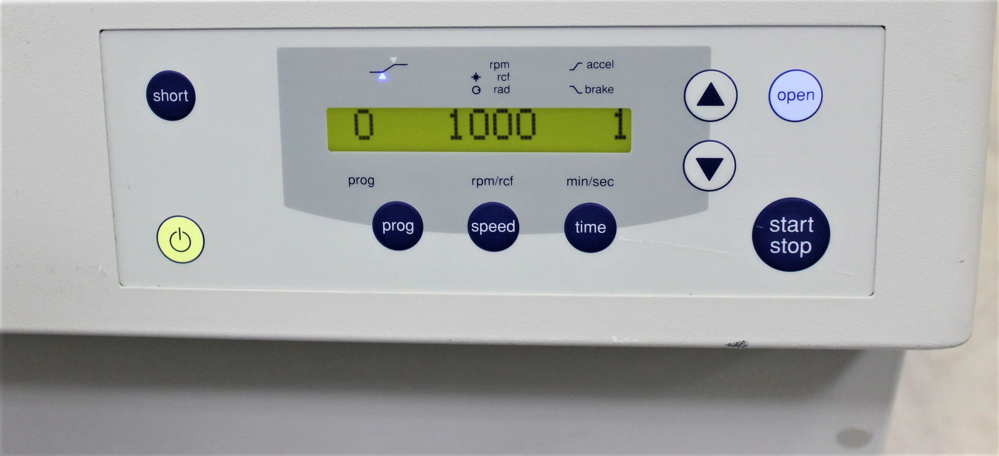 Eppendorf 5810 Benchtop Centrifuge