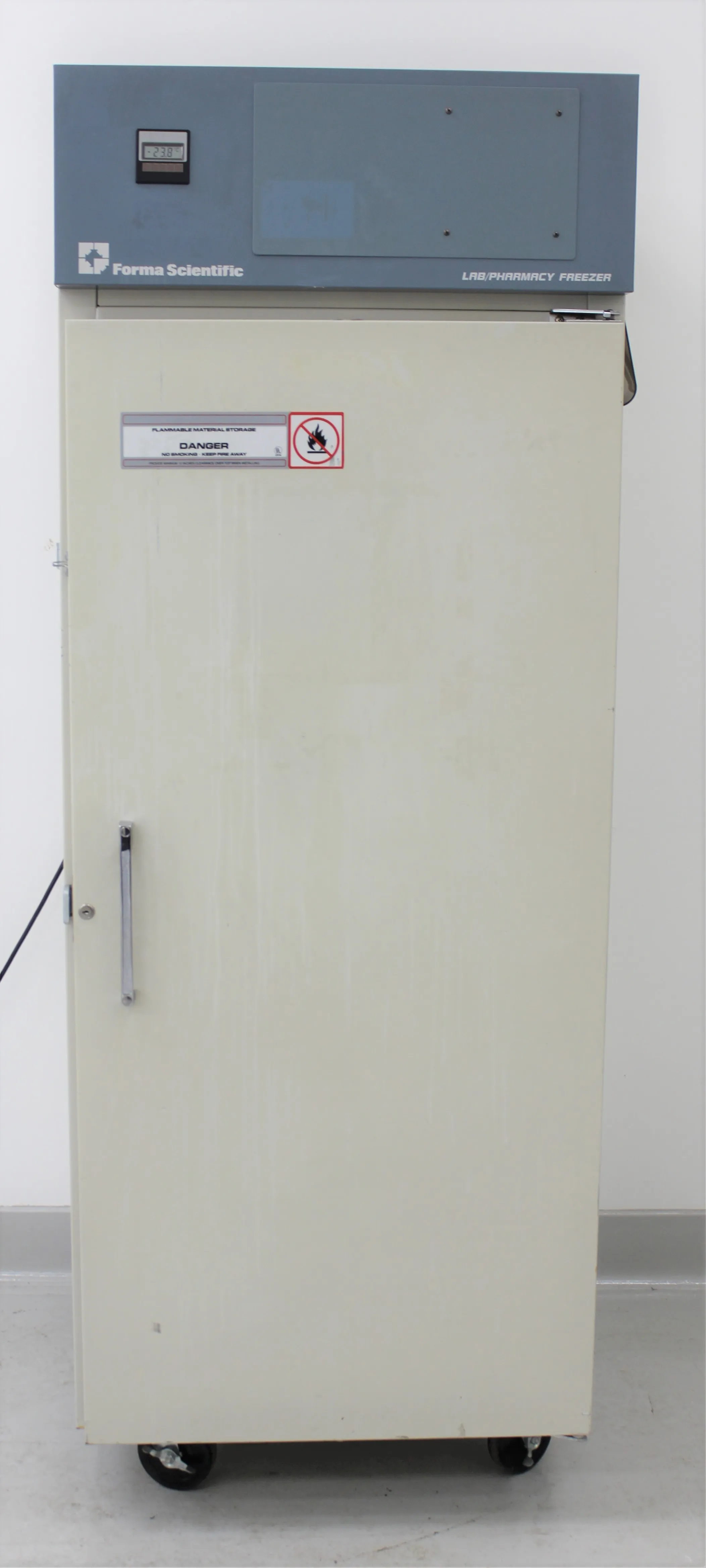 Thermo Forma Model 3801 Lab Pharmacy Freezer