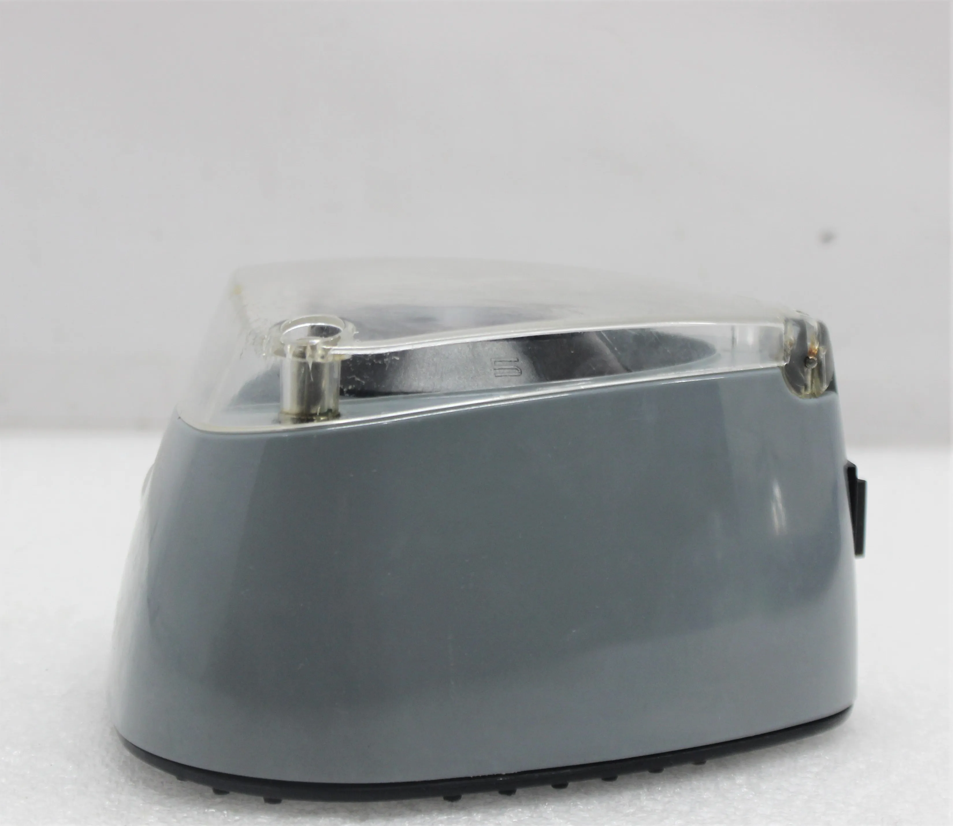 VWR Mini Centrifuge