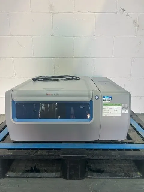 Thermo Fisher Scientific Sorvall X4R Pro Series Centrifuge