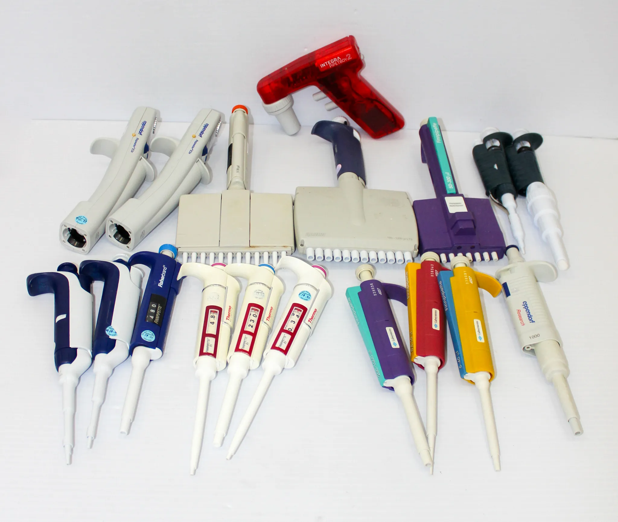 Rainin Manual Pipettes Set - 19 pieces - kits of manual Pipettes