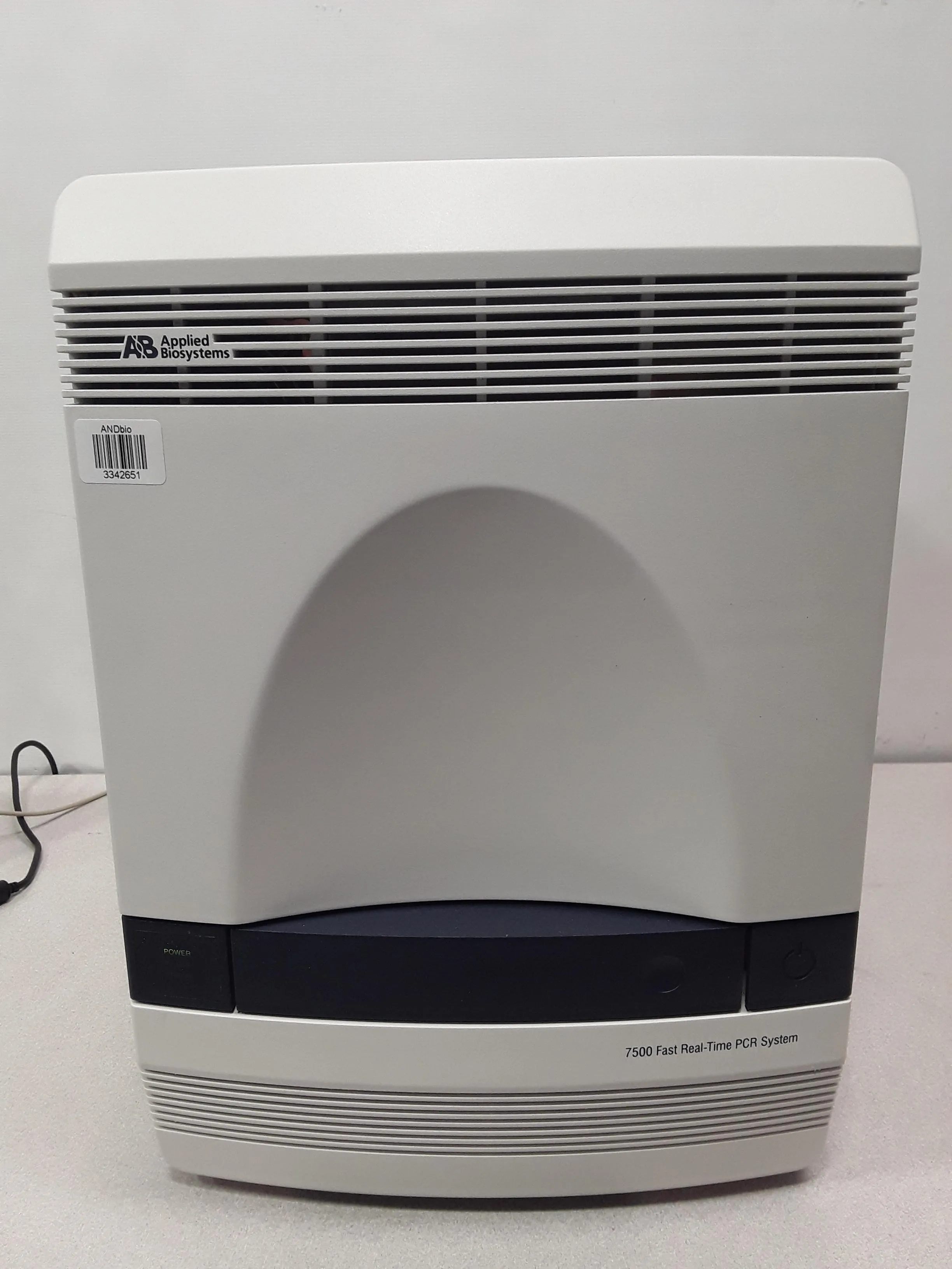 Applied Biosystems 7500 Fast Real-Time PCR System